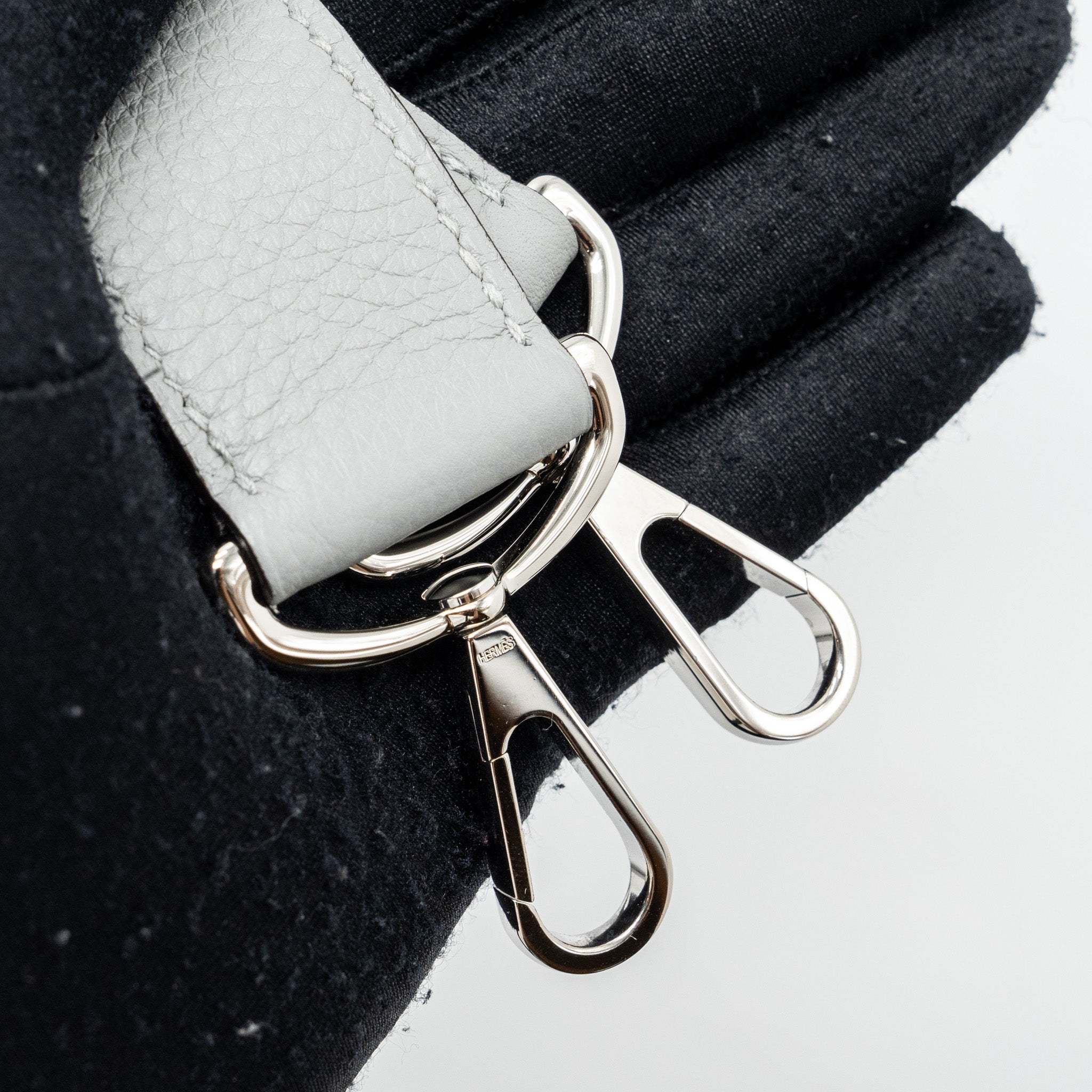 HERMES JYPSIERE 31 CLEMENCE GRIS MOUETTE SHW