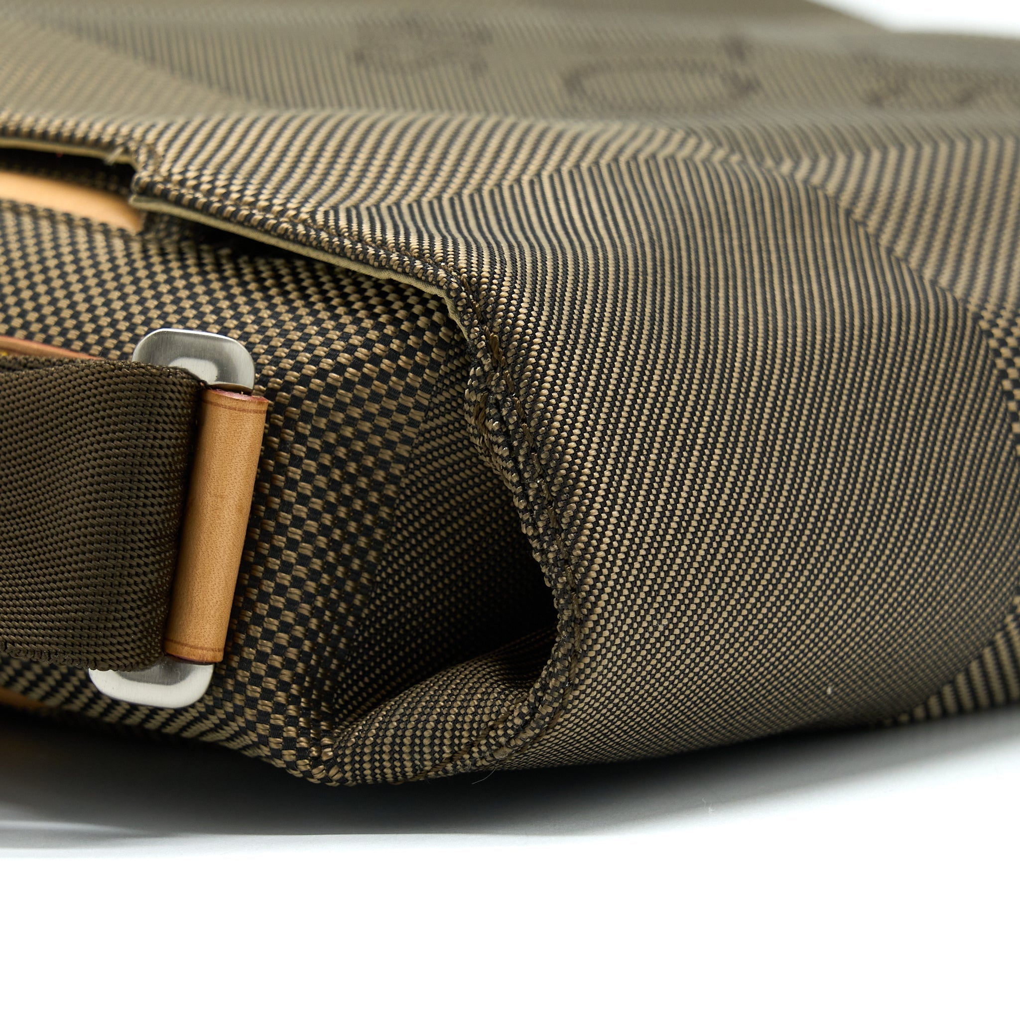 LOUIS VUITTON MESSENGER BAG FABRIC/BEIGE LEATHER MULTICOLOUR GHW