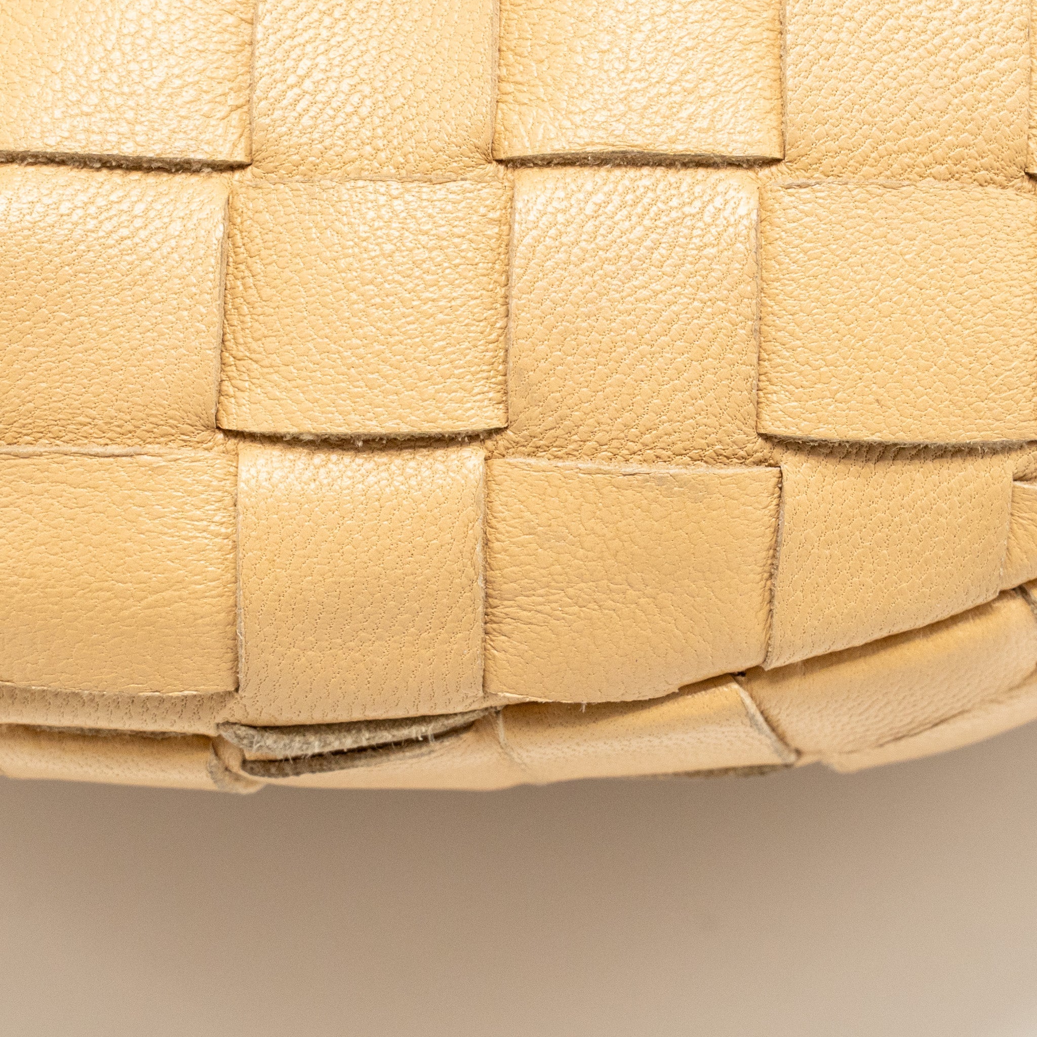 BOTTEGA VENETA MINI JODIE LAMBSKIN BEIGE GHW