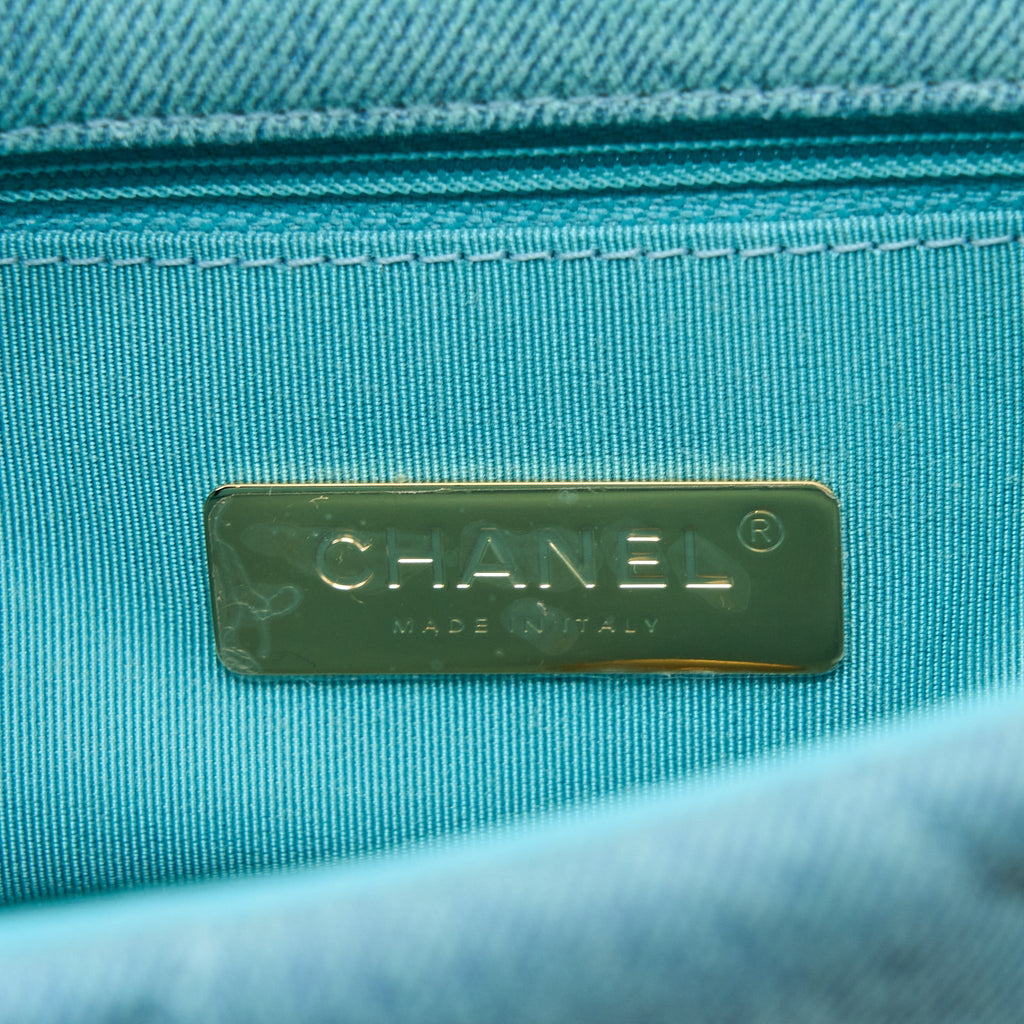 CHANEL SMALL 19 BAG DENIM LIGHT BLUE MULTICOLOUR HARDWARE