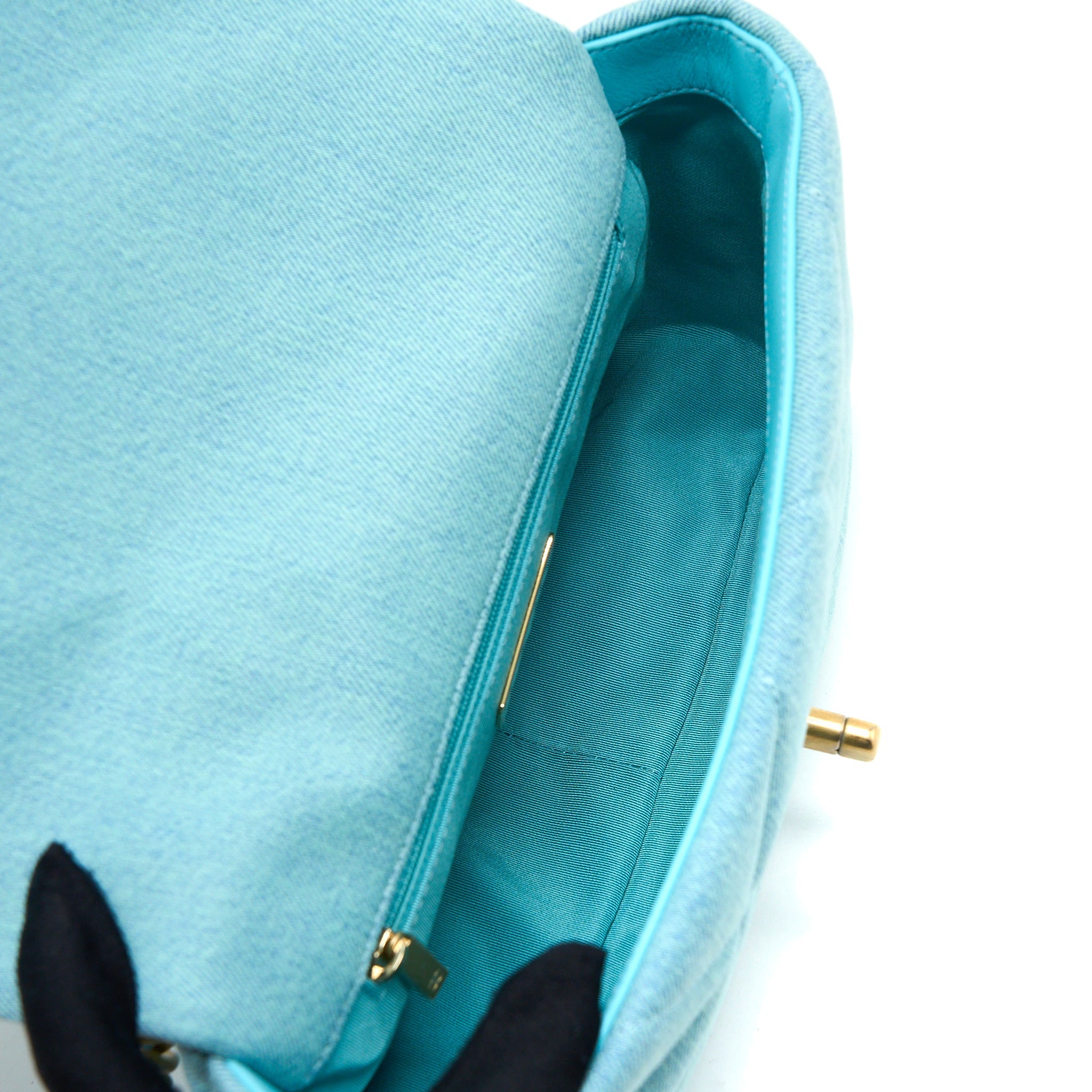 CHANEL SMALL 19 BAG DENIM LIGHT BLUE MULTICOLOUR HARDWARE