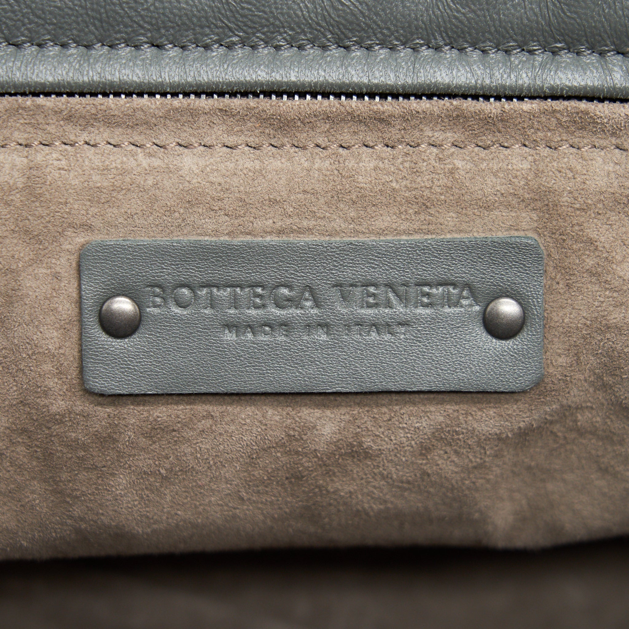 BOTTEGA VENETA GARDA TOTE BAG GREY
