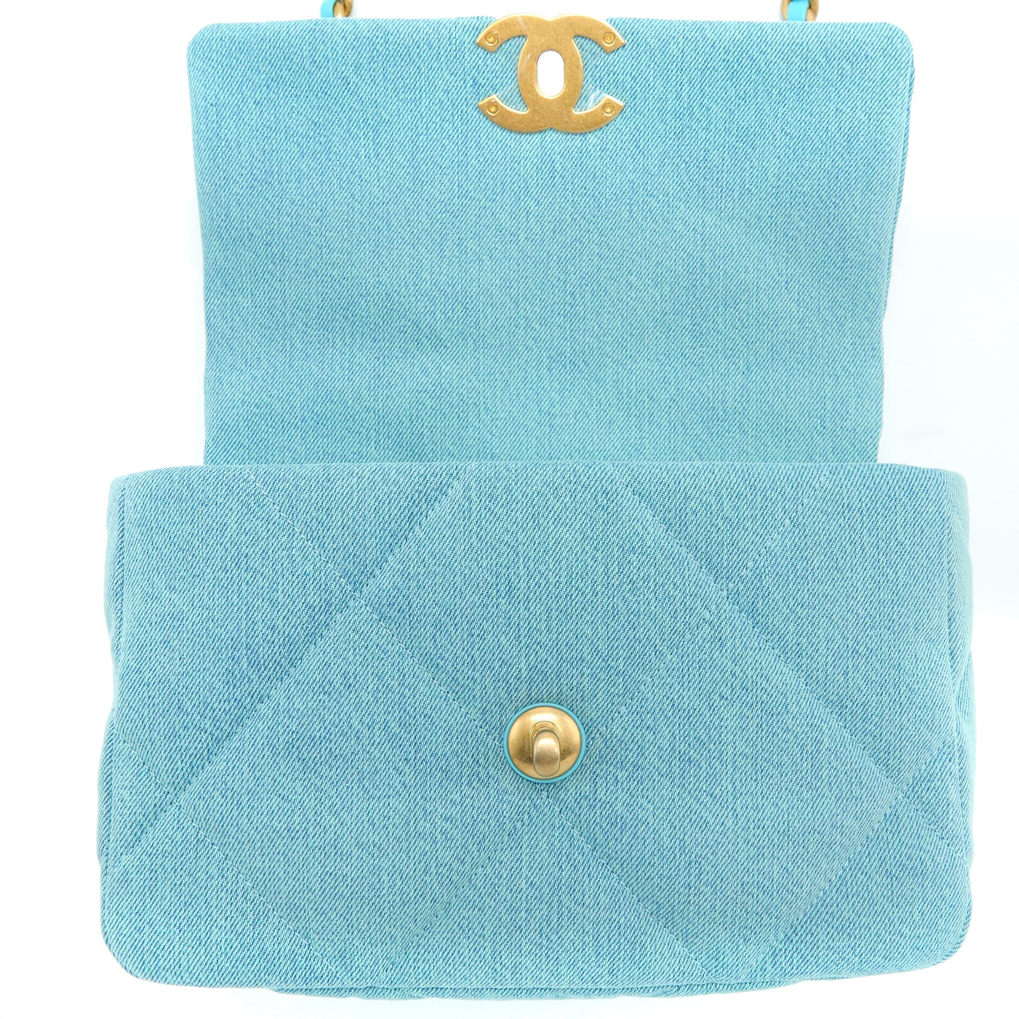 CHANEL SMALL 19 BAG DENIM LIGHT BLUE MULTICOLOUR HARDWARE