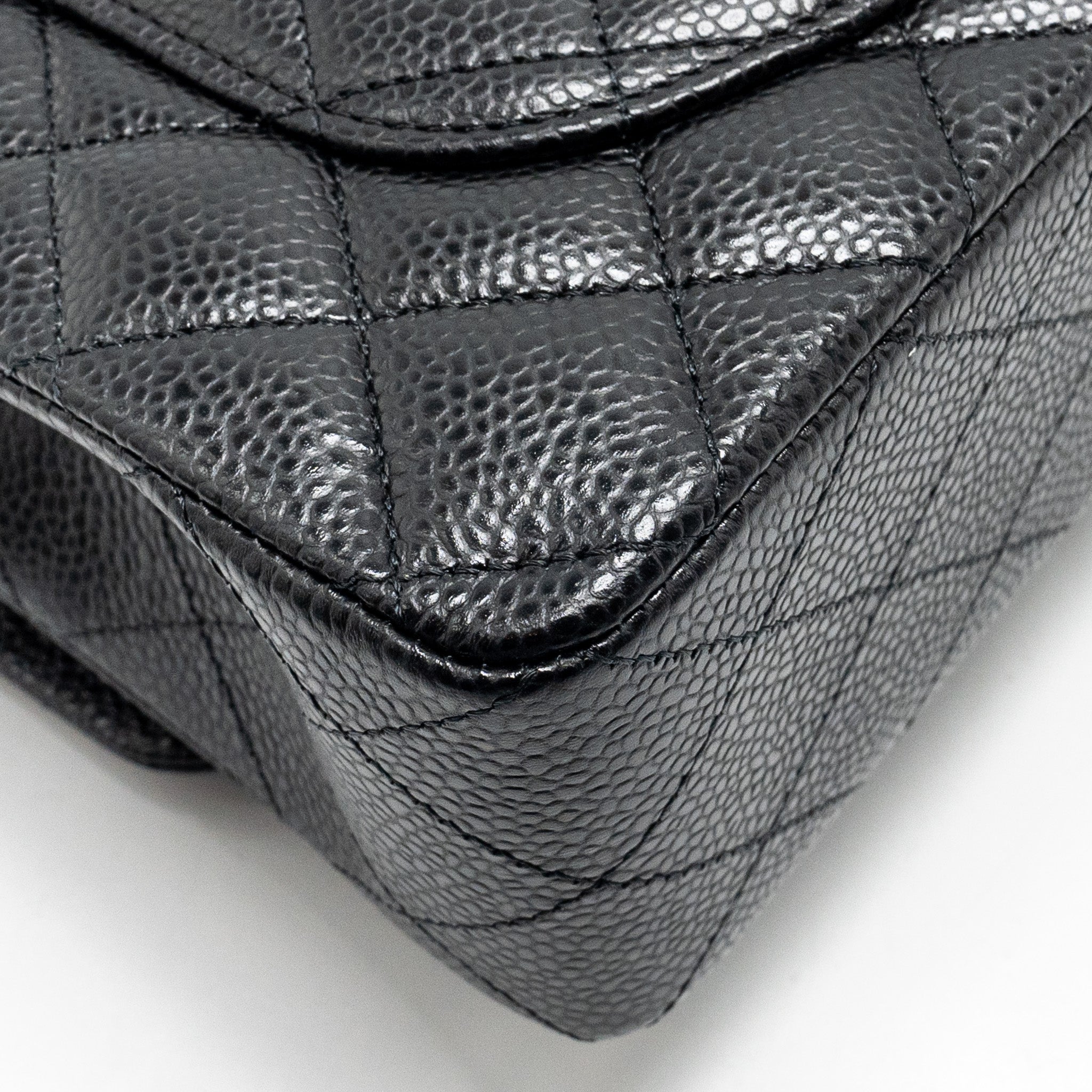 CHANEL SMALL CLASSIC DOUBLE FLAP BAG CAVIAR BLACK SHW (MICROCHIP)