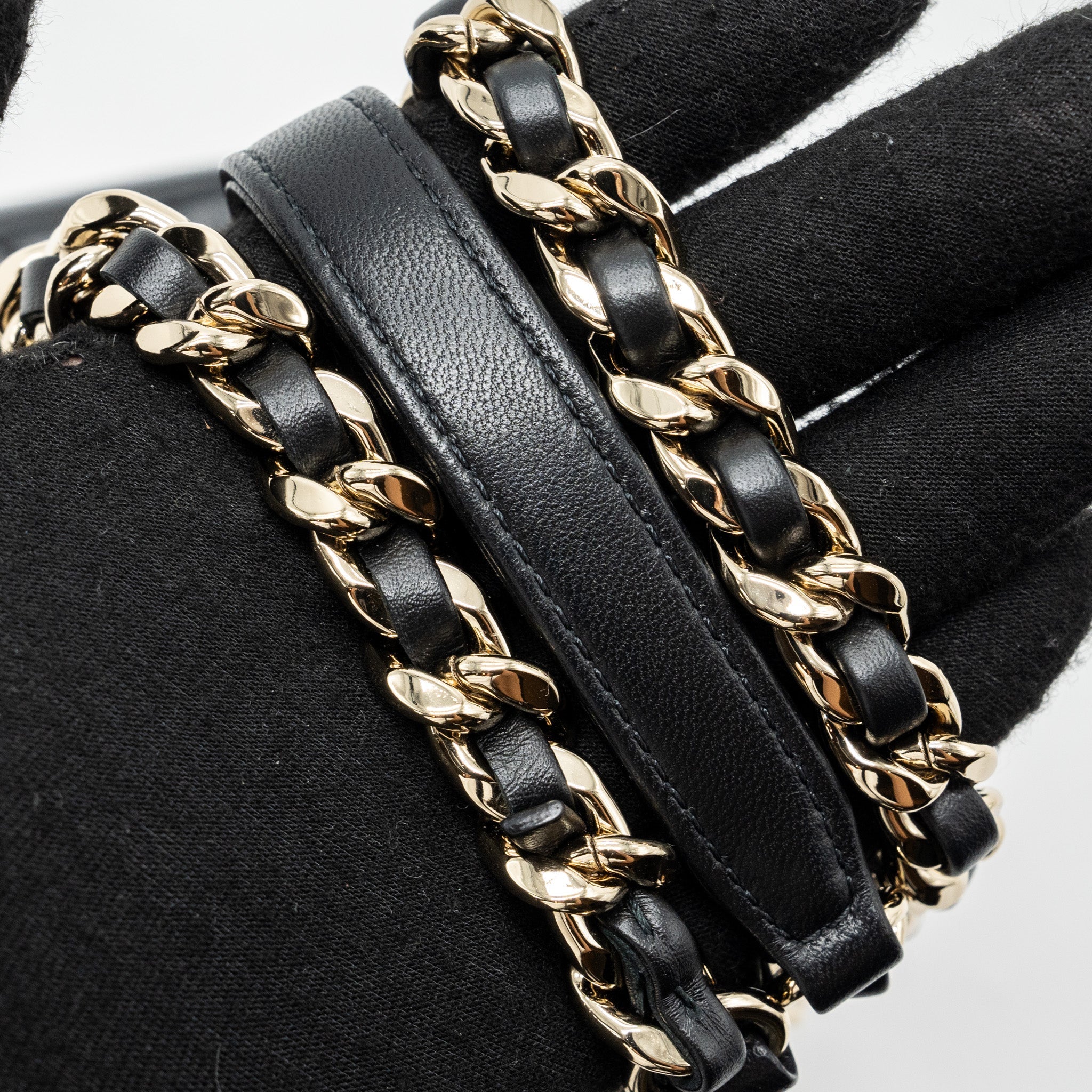 CHANEL GIANT CHAIN FLAP BAG LAMBSKIN BLACK MULTICOLOUR HARDWARE(MICROCHIP)