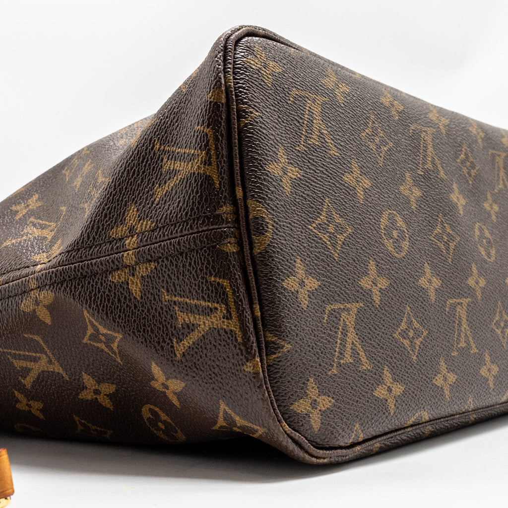 LOUIS VUITTON NEVERFULL MM MONOGRAM CANVAS GHW