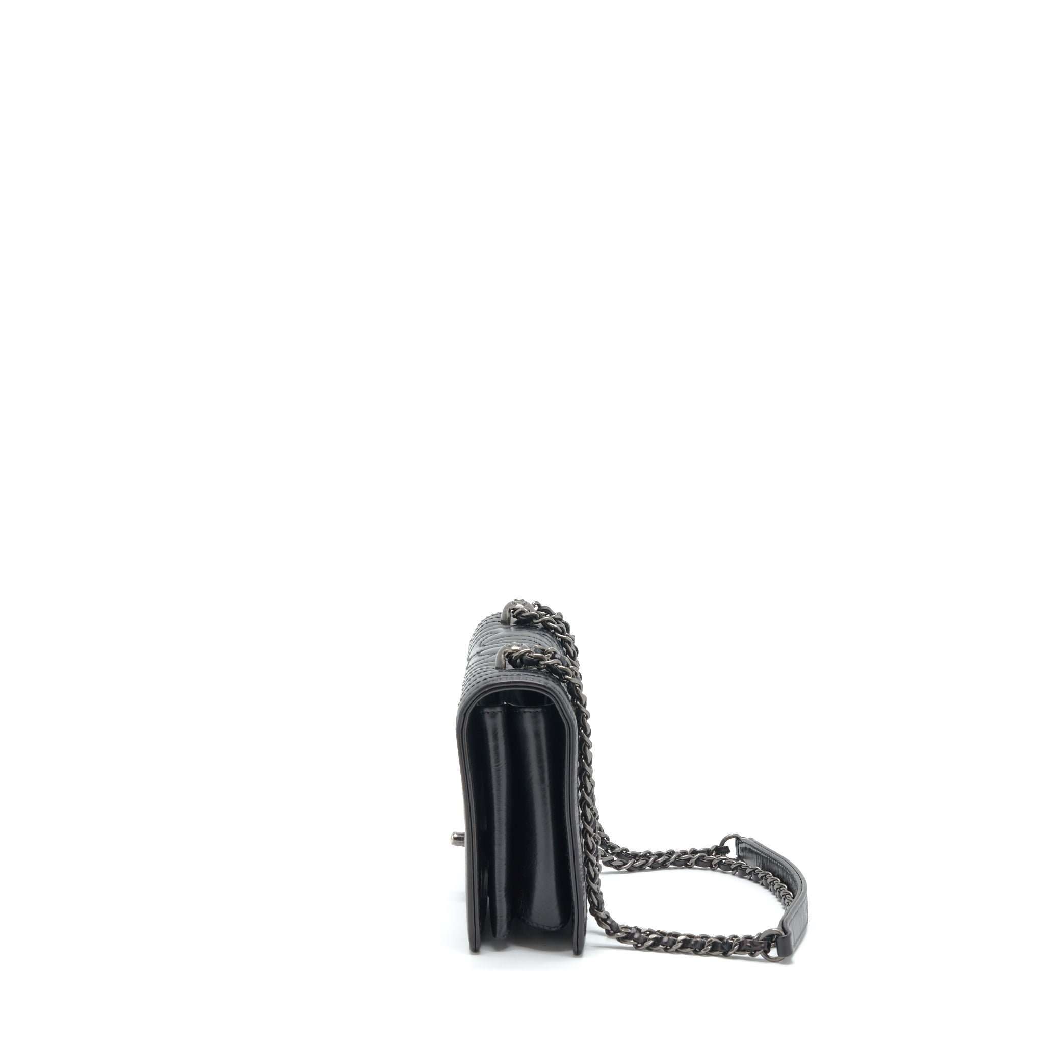 CHANEL SMALL CROSSBODY BAG AGED CALFSKIN RUTHENIUM HARDWARE
