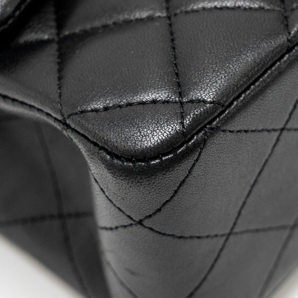 CHANEL MEDIUM CLASSIC DOUBLE FLAP BAG LAMBSKIN BLACK SHW