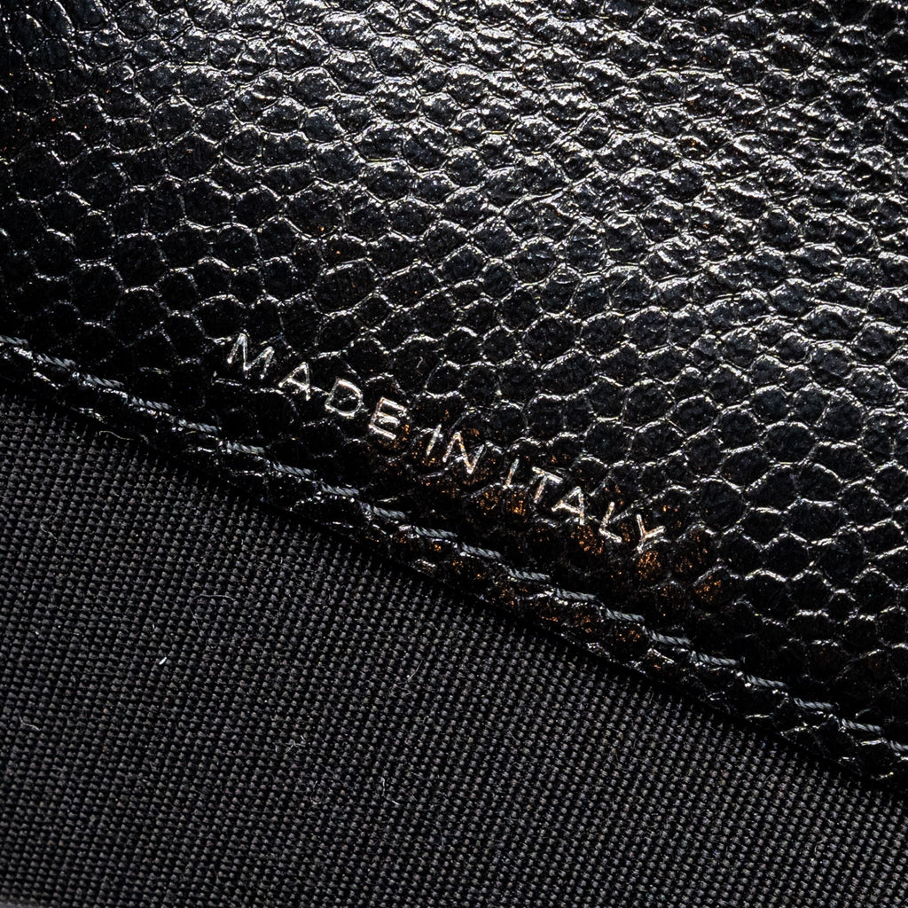 CHANEL CAMELLIA EMBOSSED CARD HOLDER CAVIAR BLACK SHW