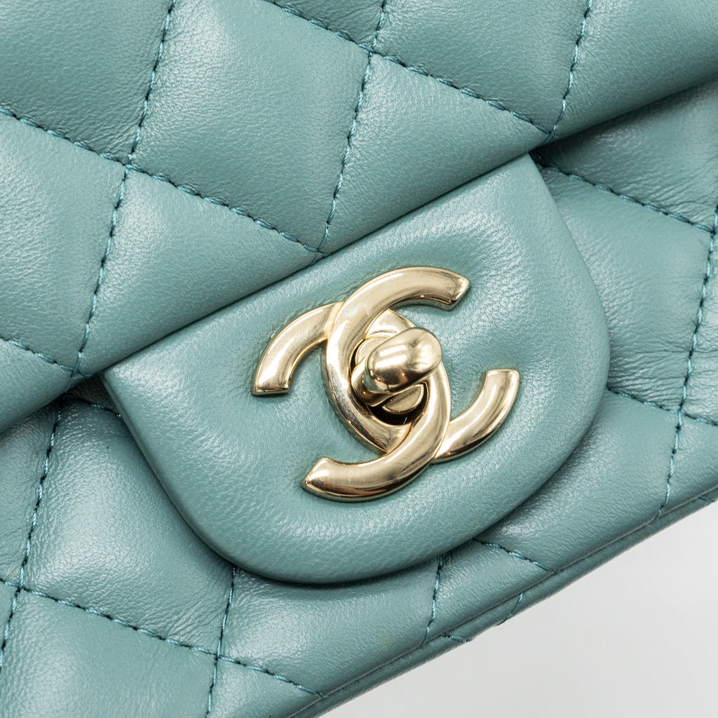 CHANEL CLASSIC MINI SQUARE FLAP BAG LAMBSKIN GREEN LGHW (MICROCHIP)