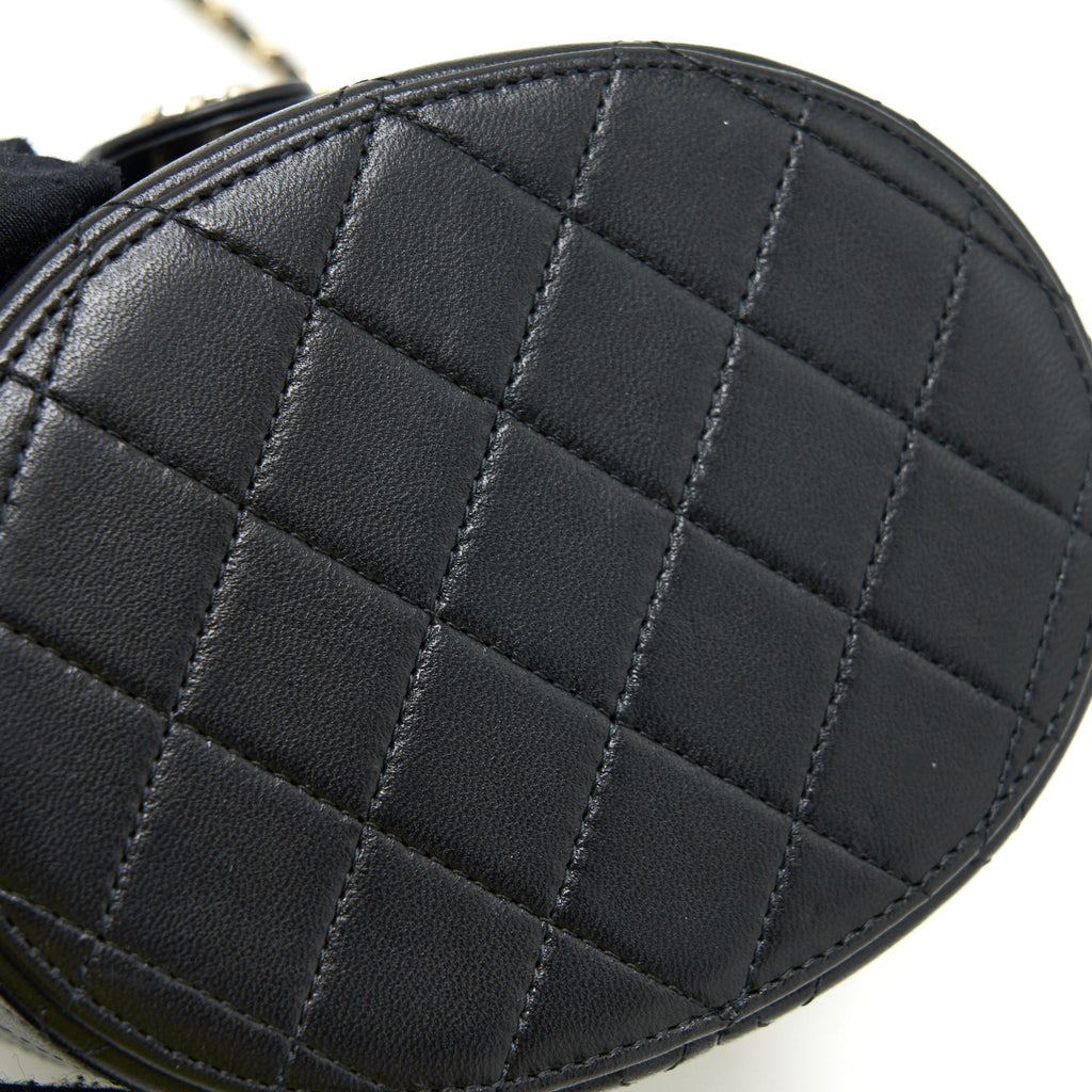 CHANEL SMALL VANITY WITH CHAIN LAMBSKIN BLACK LGHW