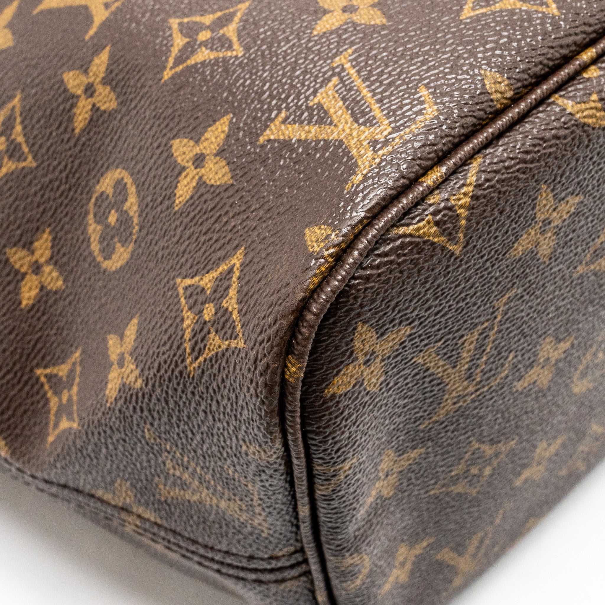 LOUIS VUITTON NEVERFULL MM MONOGRAM CANVAS GHW