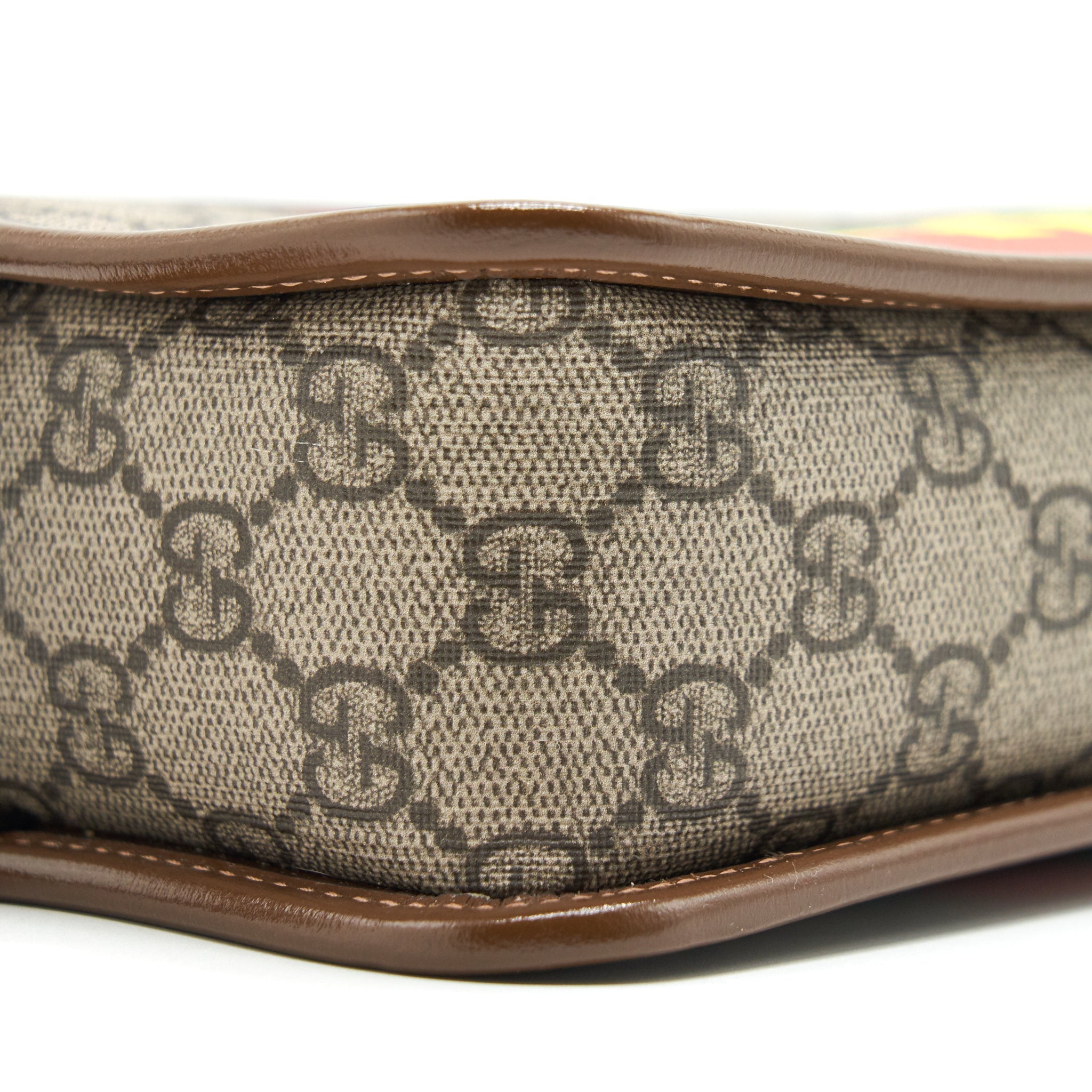 GUCCI NOT FAKE LOGO POUCH/ CLUTCH