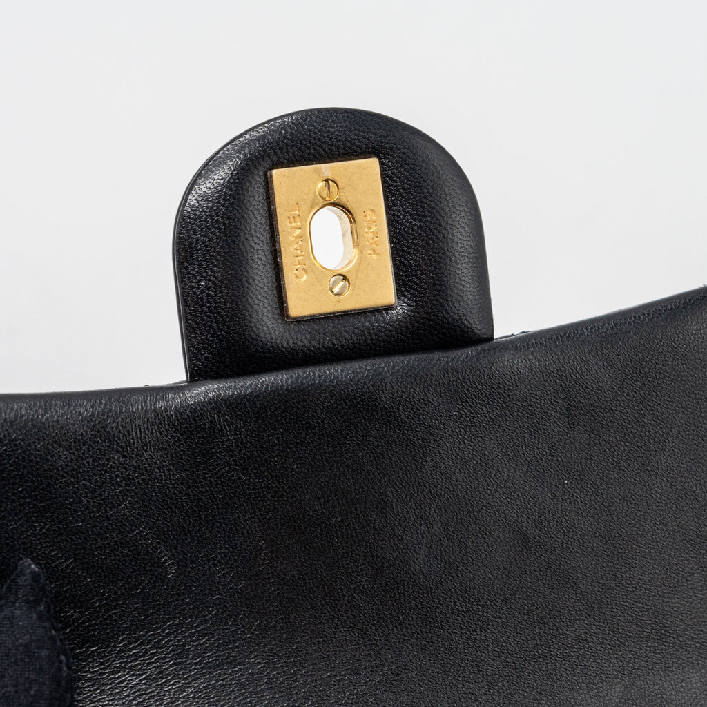 CHANEL PEARL CRUSH MINI SQUARE FLAP BAG LAMBSKIN BLACK GHW(MICROCHIP)