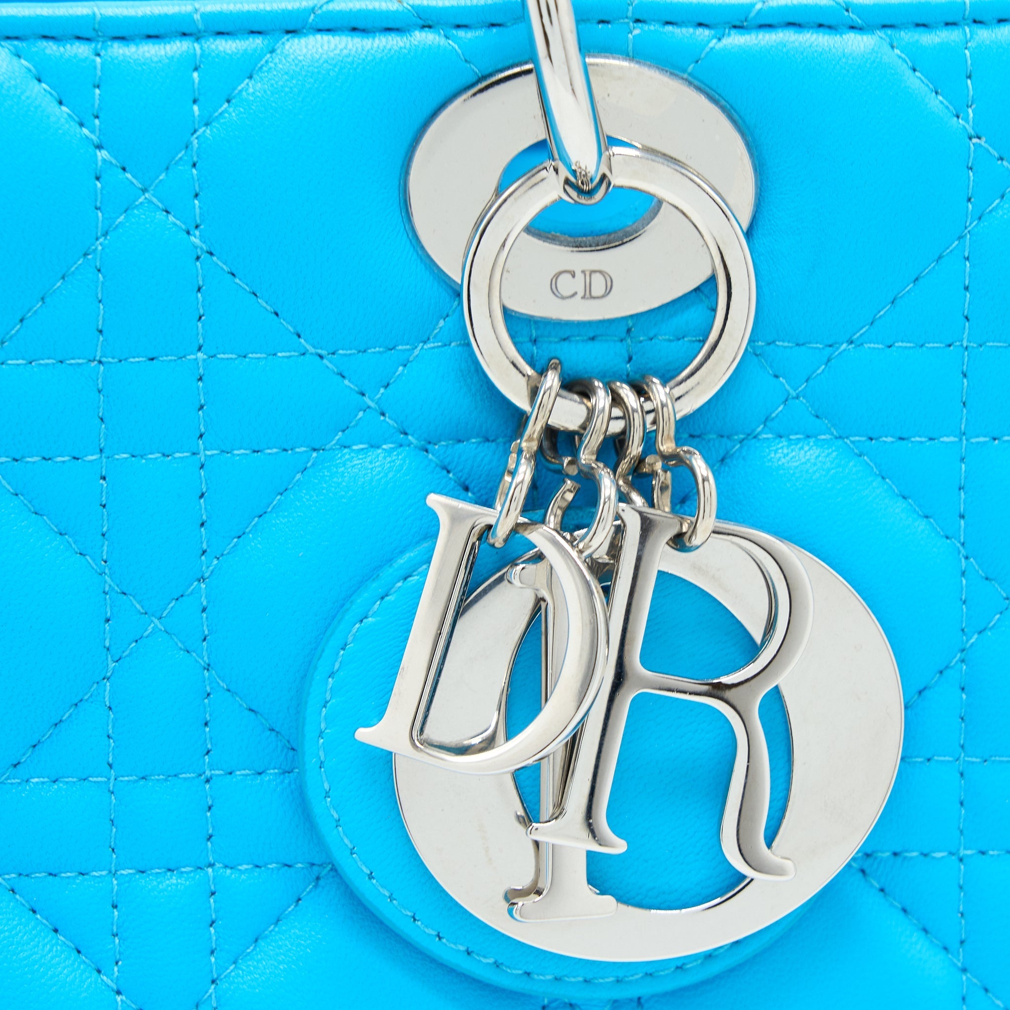 DIOR MEDIUM LADY DIOR LAMBSKIN LIGHT BLUE SHW