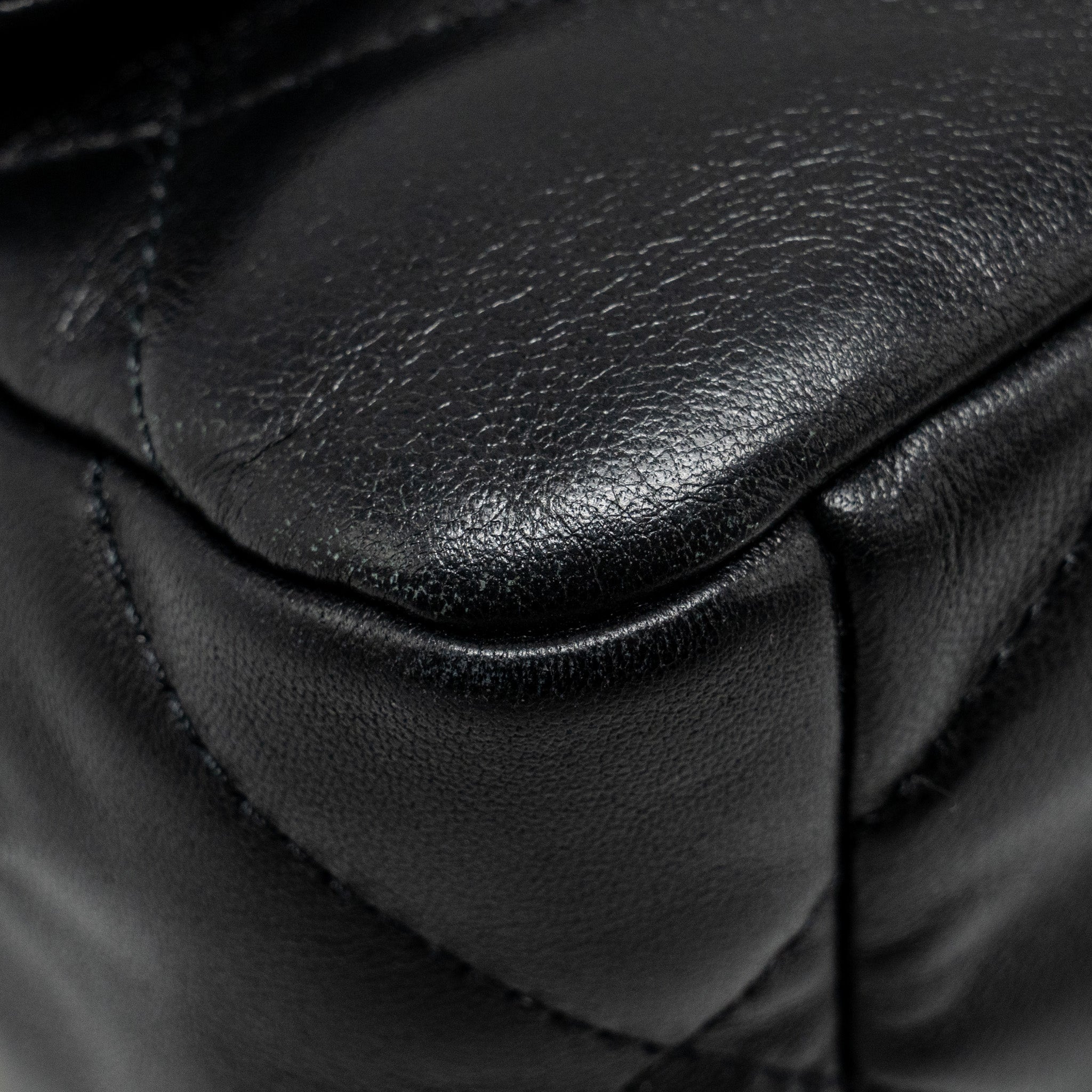 CHANEL SMALL 19 BAG LAMBSKIN BLACK MULTICOLOR HARDWARE