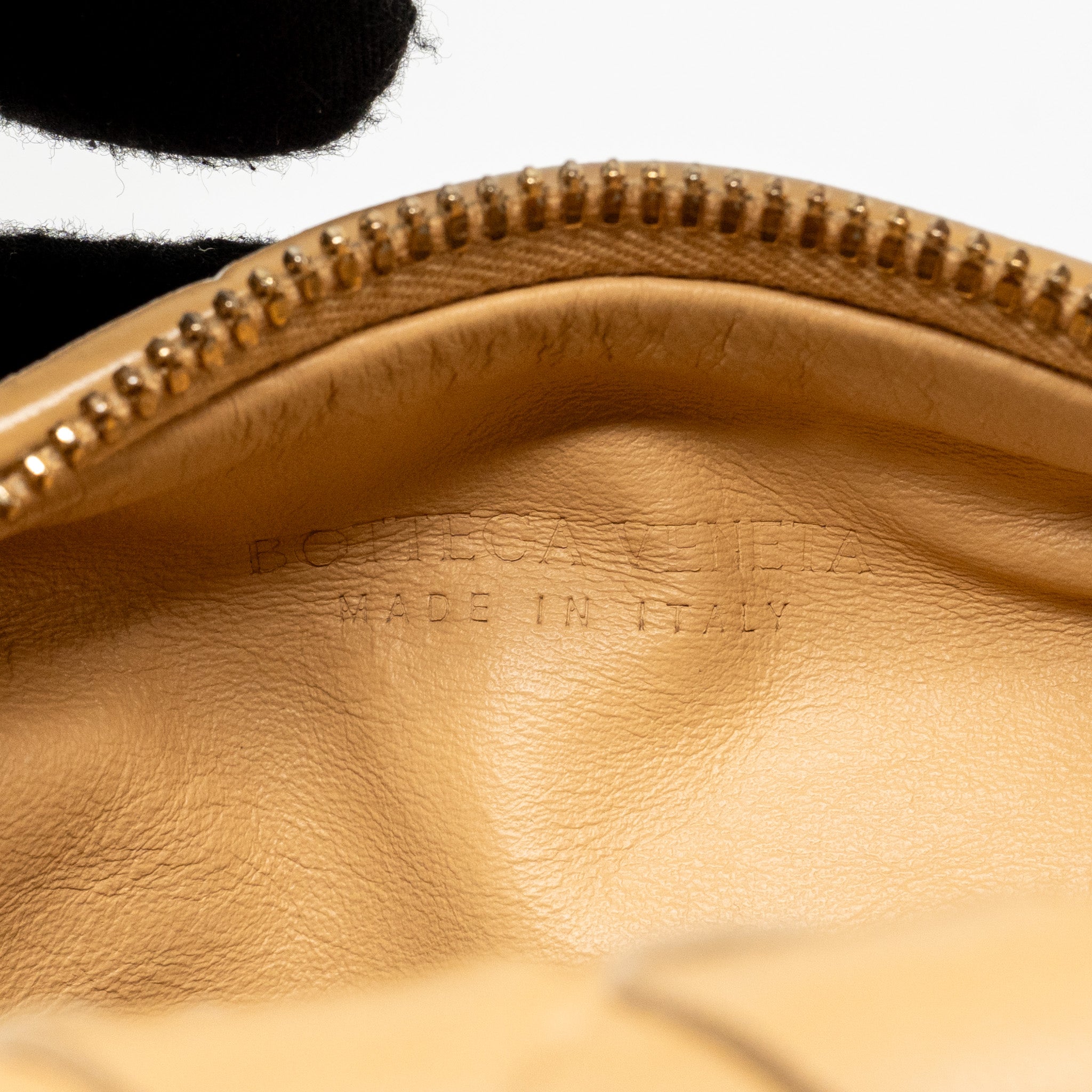 BOTTEGA VENETA MINI JODIE LAMBSKIN BEIGE GHW