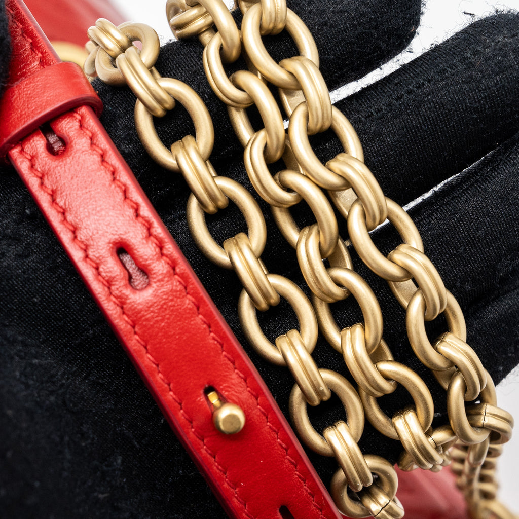 SALVATORE FERRAGAMO GLANCING SHOULDER BAG CALFSKIN RED GHW