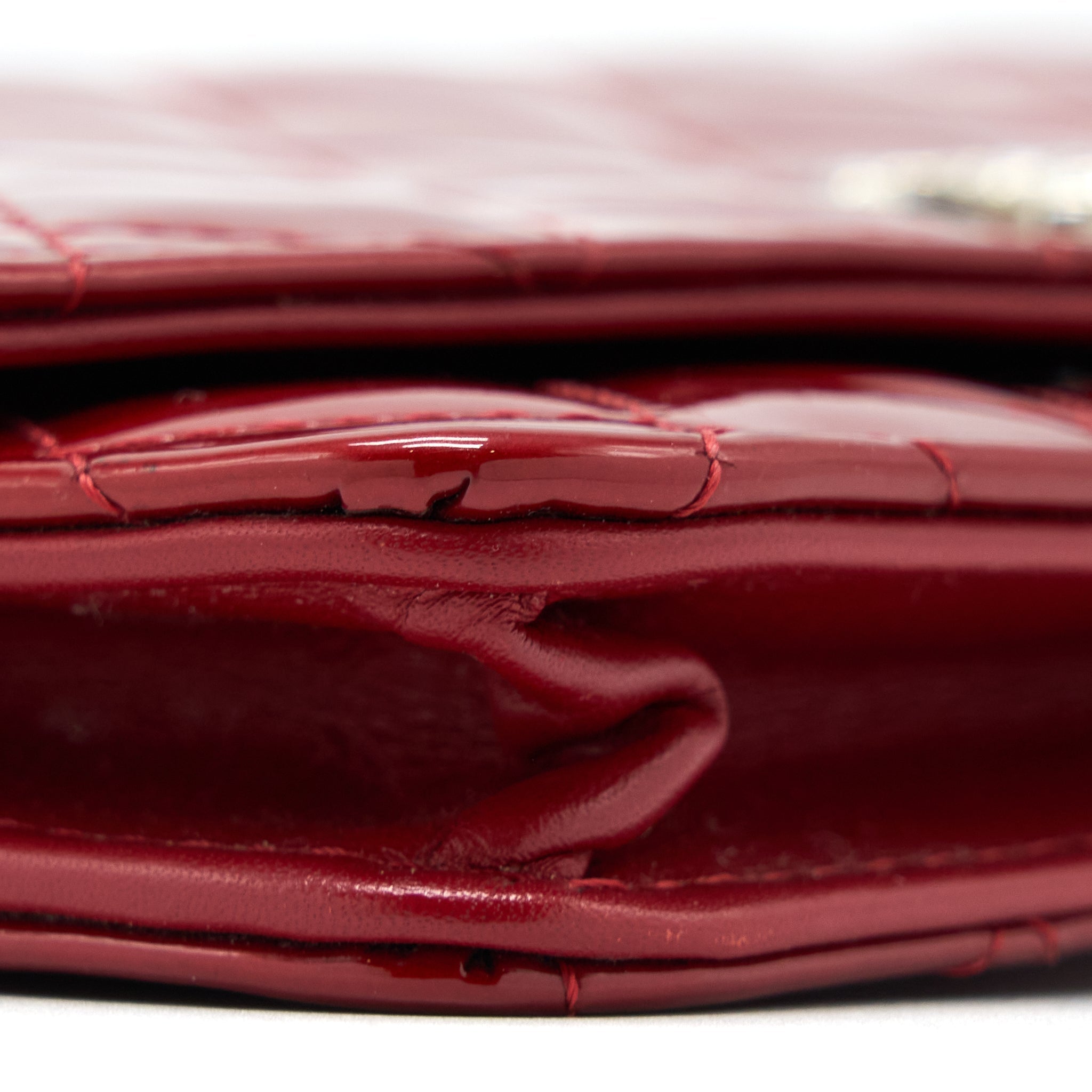 CHANEL WALLET ON CHAIN PATENT RED SHW