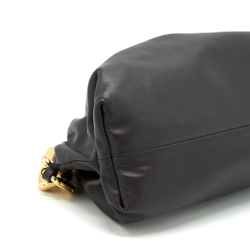 BOTTEGA VENETA CHAIN POUCH CALFSKIN FONDANT GHW