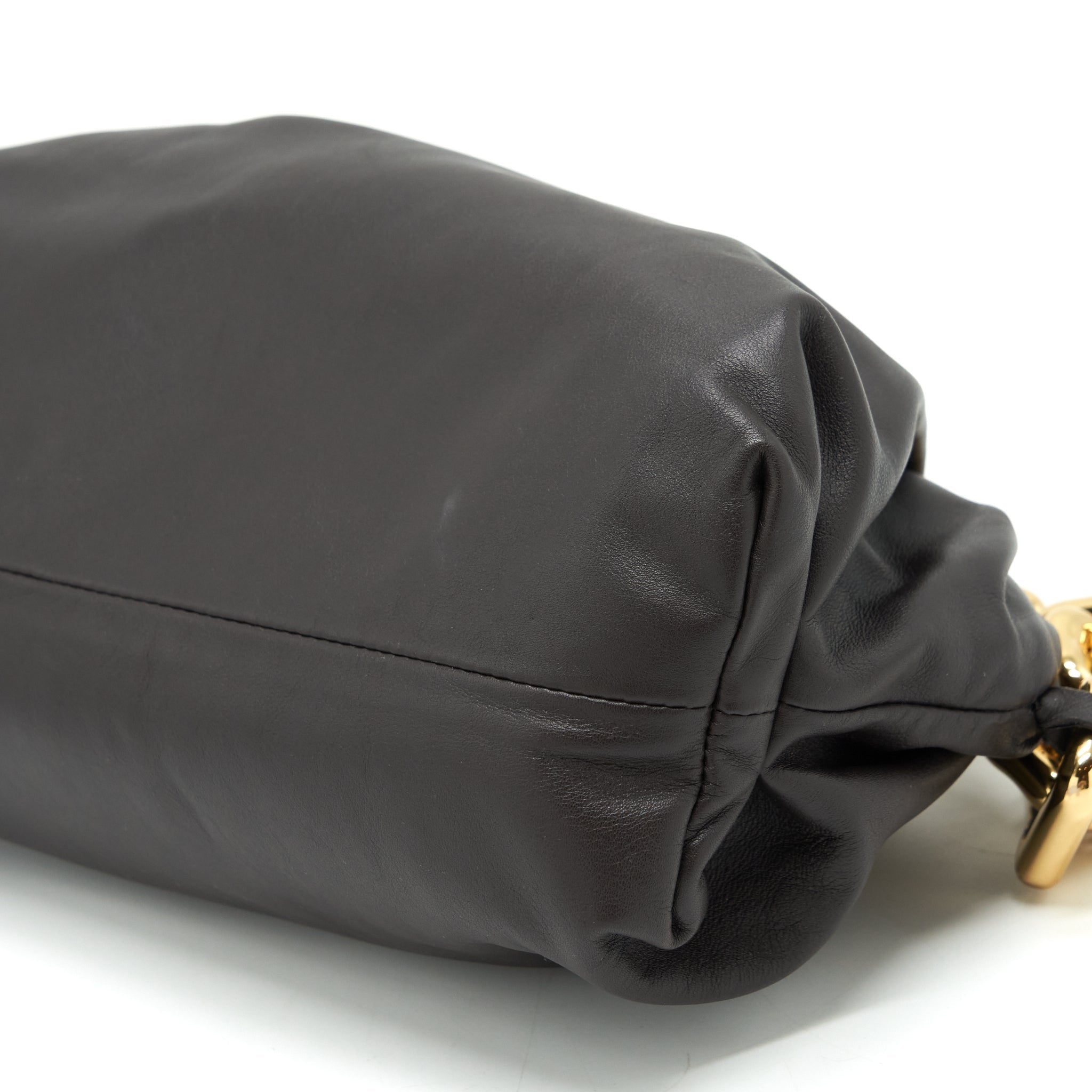 BOTTEGA VENETA CHAIN POUCH CALFSKIN FONDANT GHW