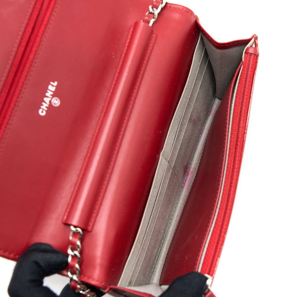 CHANEL WALLET ON CHAIN PATENT RED SHW