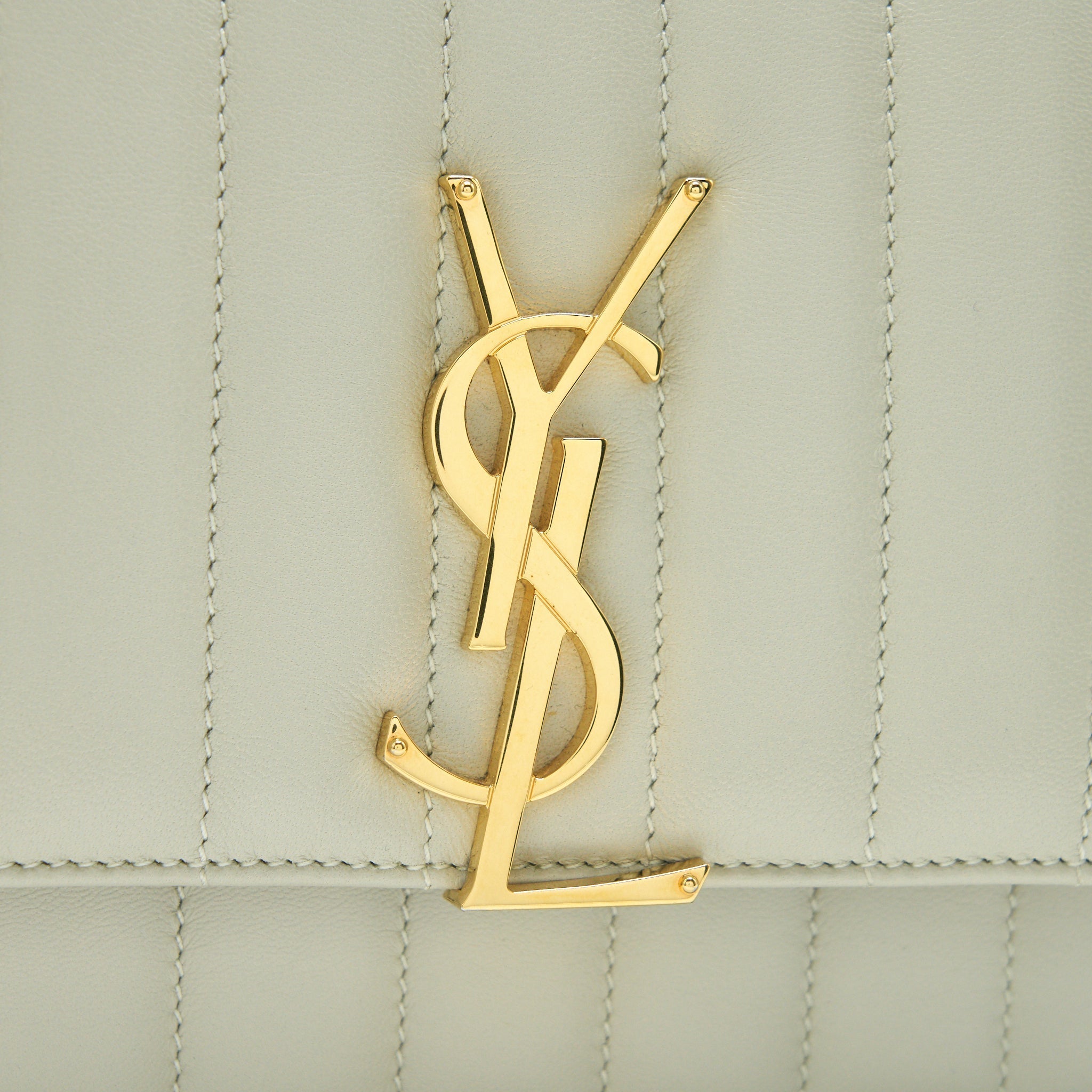 SAINT LAURENT VICKY CHAIN BAG LIGHT BEIGE GHW