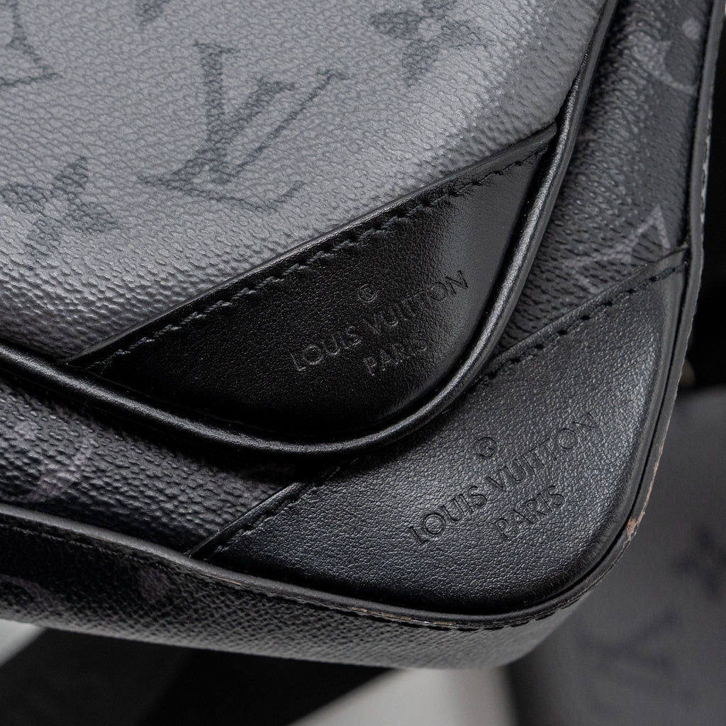 LOUIS VUITTON TRIO MESSENGER BAG MONOGRAM ECLIPSE SHW