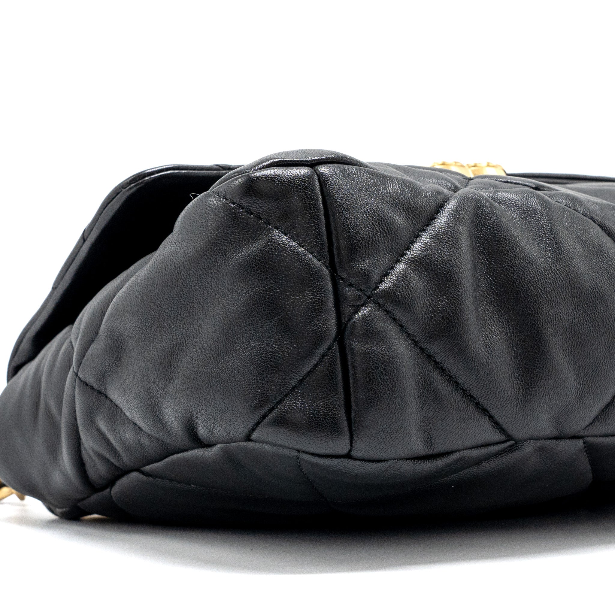 CHANEL MEDIUM 19 BAG LAMBSKIN BLACK MULTICOLOURED HARDWARE(MICROCHIP)