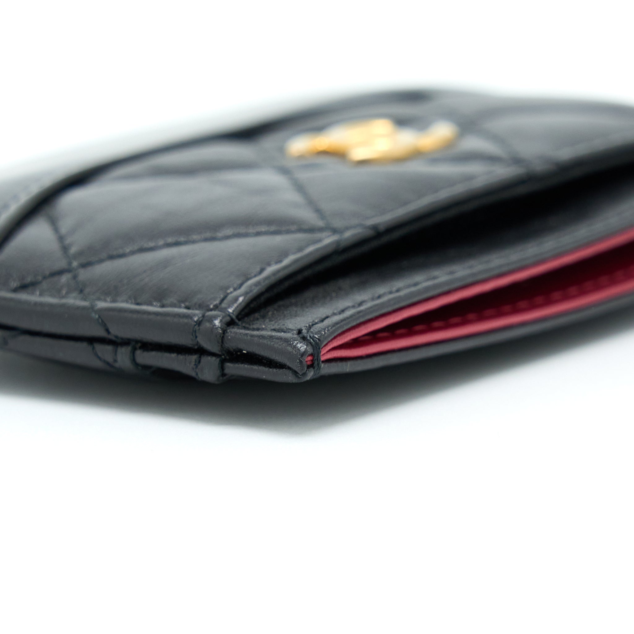CHANEL GABRIELLE CARD HOLDER AGED CALFSKIN BLACK GHW