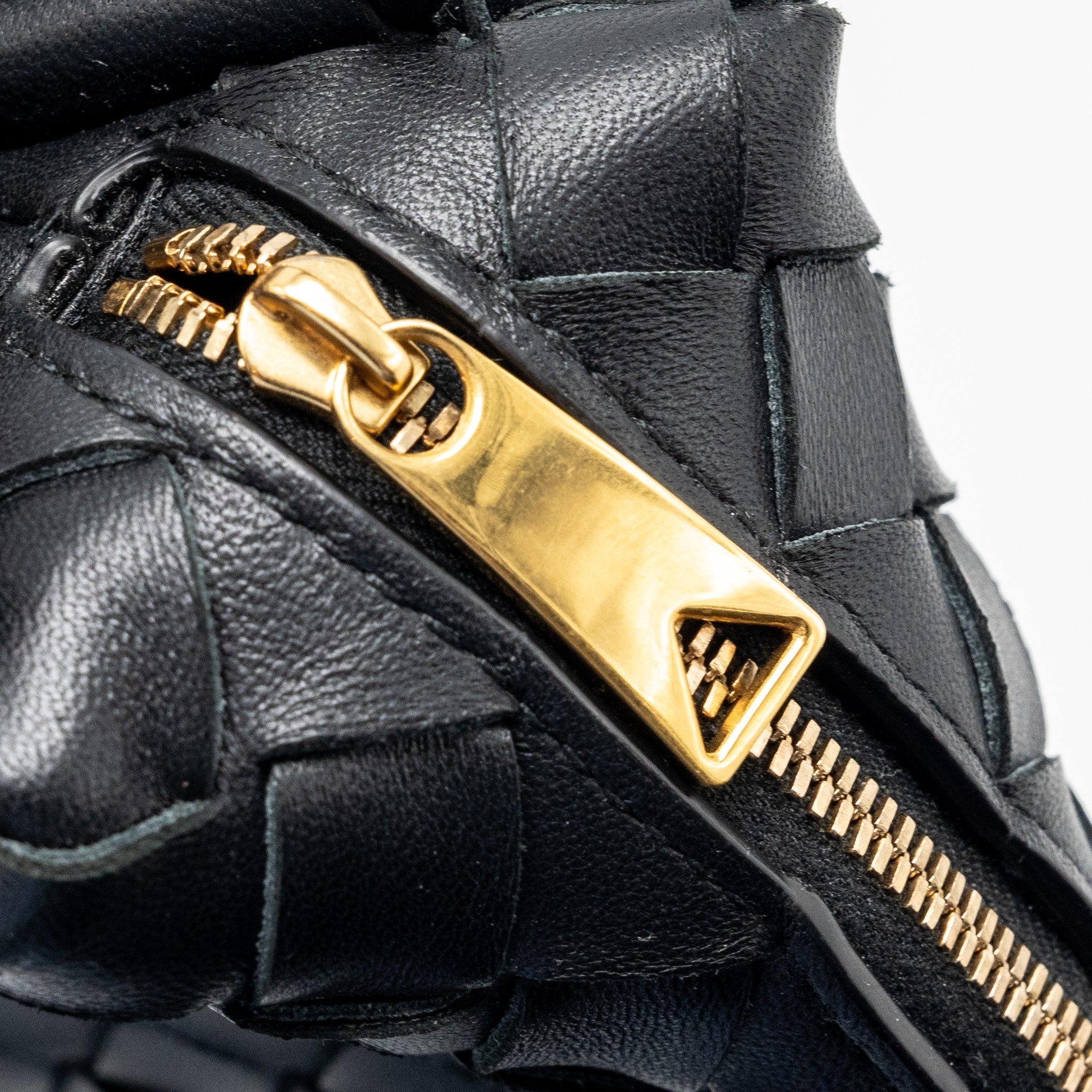 BOTTEGA VENETA MINI LOOP CAMERA BAG LAMBSKIN BLACK GHW
