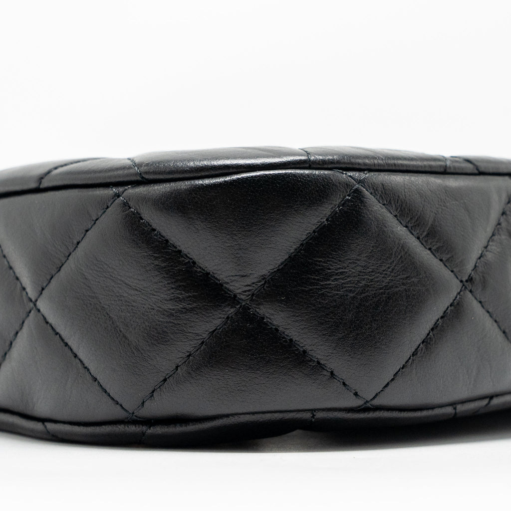CHANEL 23K SMALL 19 HOBO SHOULDER BAG CALFSKIN BLACK GHW (MICROCHIP)