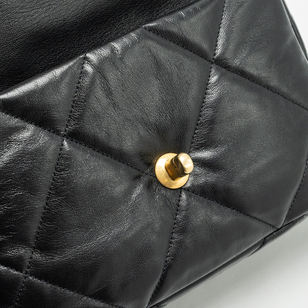 CHANEL SMALL 19 BAG GOATSKIN BLACK MULTICOLOUR HARDWARE