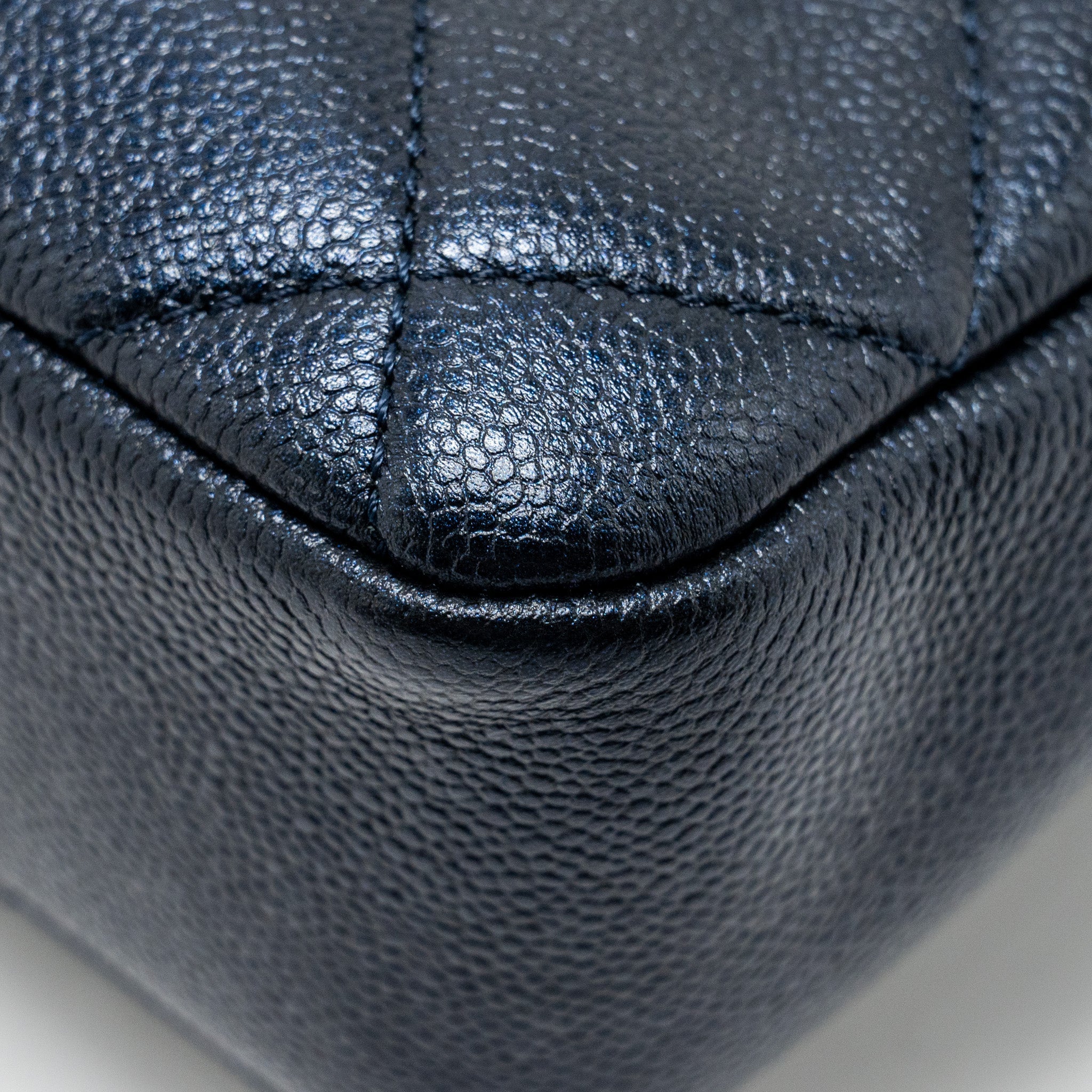 CHANEL 21K MY PERFECT MINI FLAP BAG CAVIAR IRIDESCENT BLACK GHW (MICROCHIP)