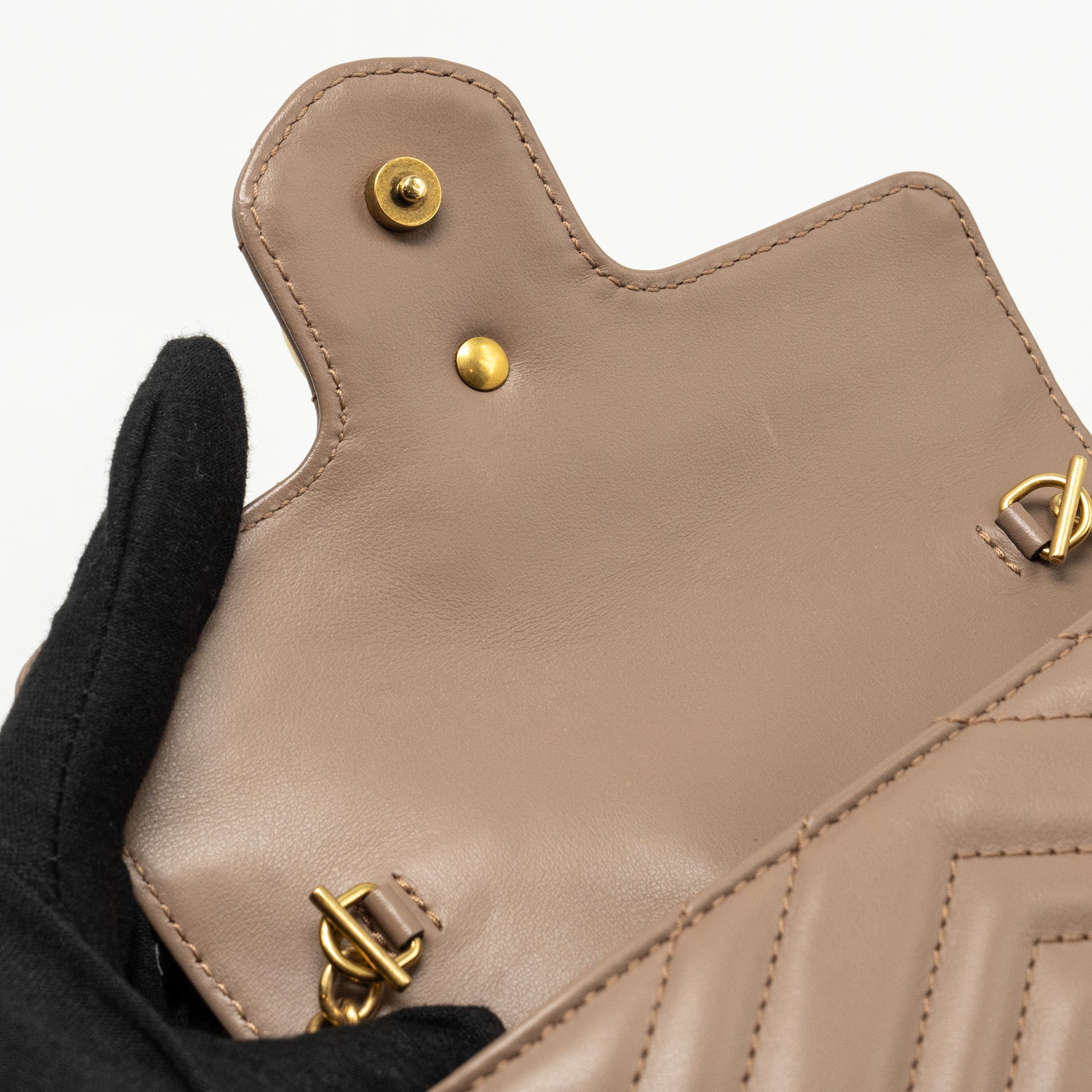 GUCCI GG MARMONT SUPER MINI BAG CALFSKIN BEIGE GHW