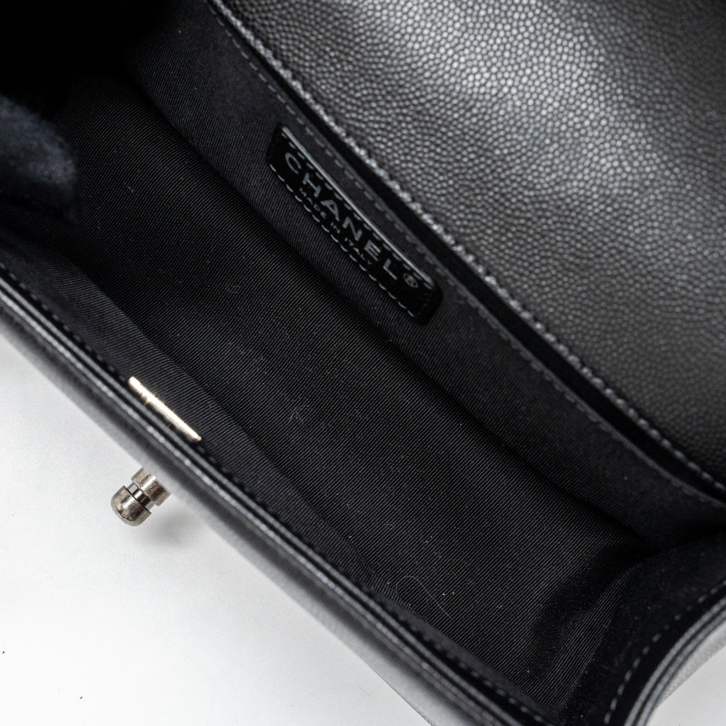 CHANEL MEDIUM BOY BAG CAVIAR BLACK RUTHENIUM SILVER HARDWARE(MICROCHIP)