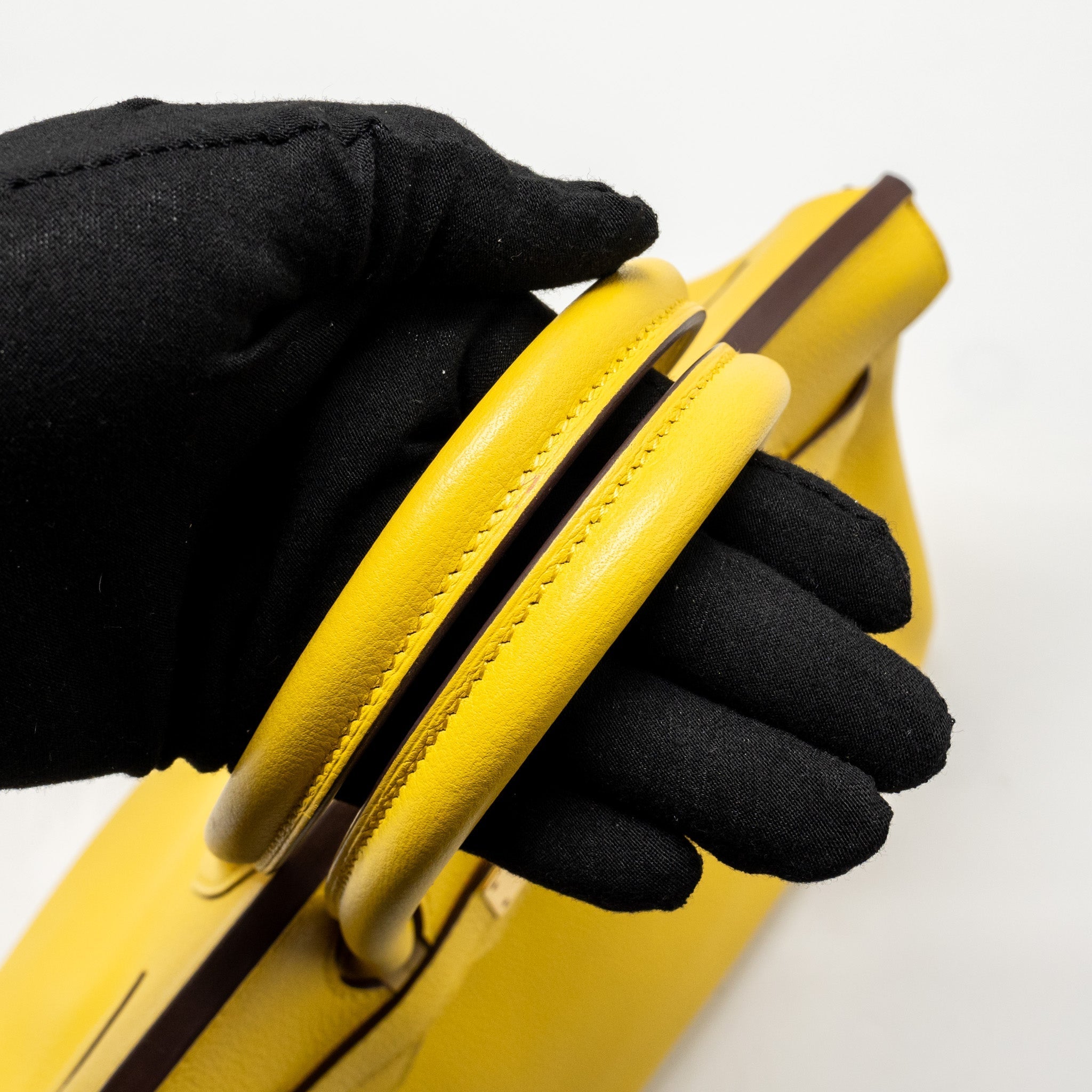 HERMES BIRKIN 30 TAURILLON NOVILLO JAUNE DE NAPLES GHW
