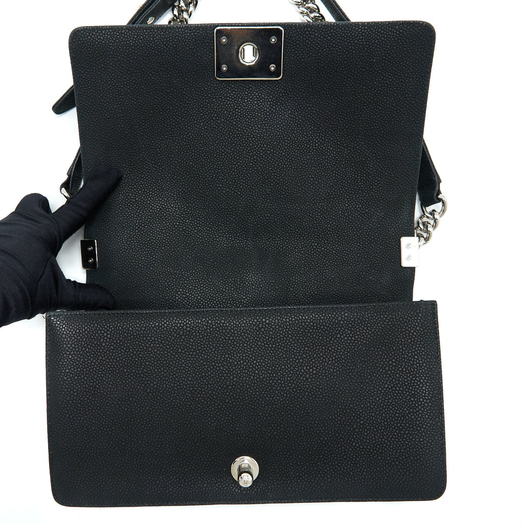 CHANEL MEDIUM BOY BAG GRAINED CALFSKIN BLACK SHW