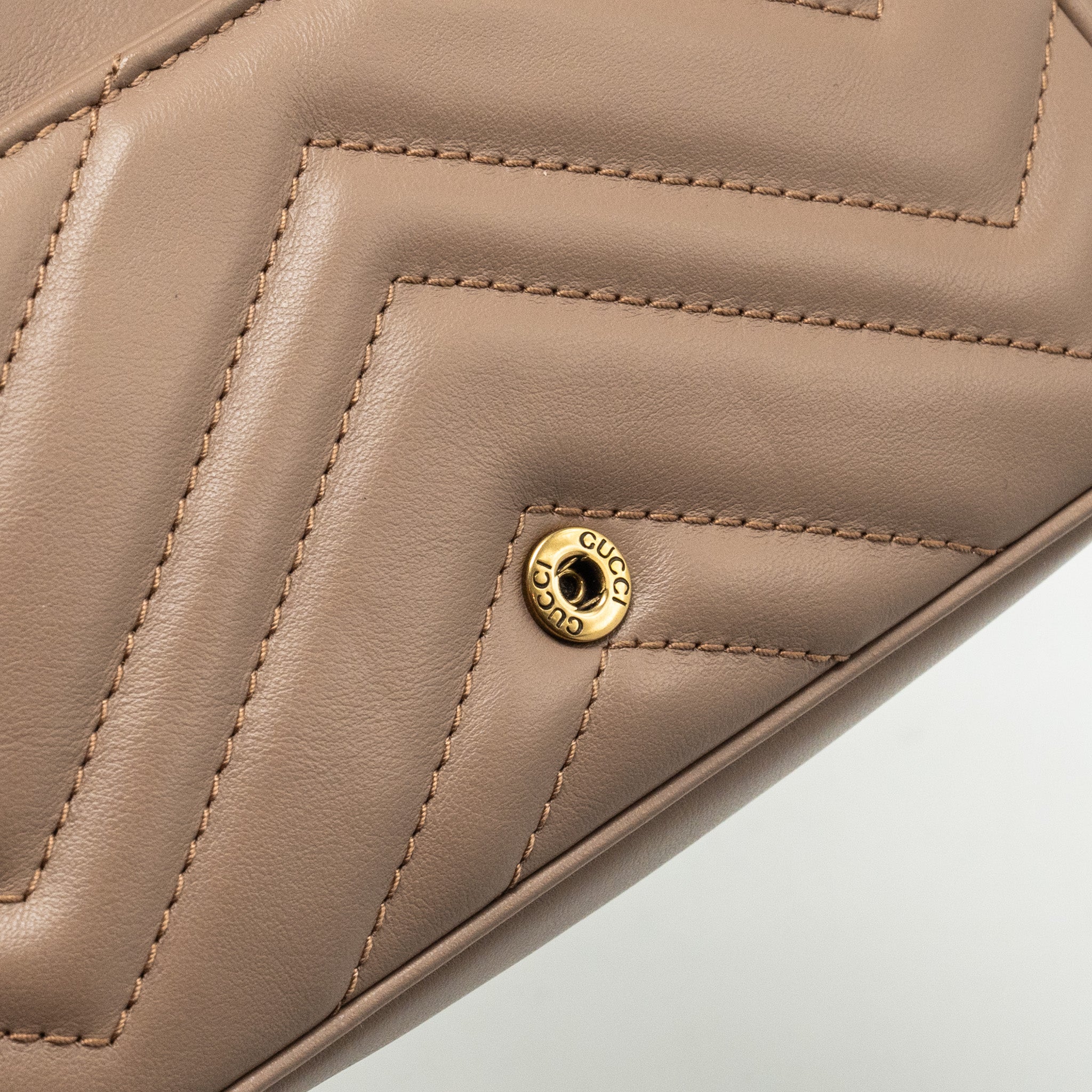 GUCCI GG MARMONT SUPER MINI BAG CALFSKIN BEIGE GHW
