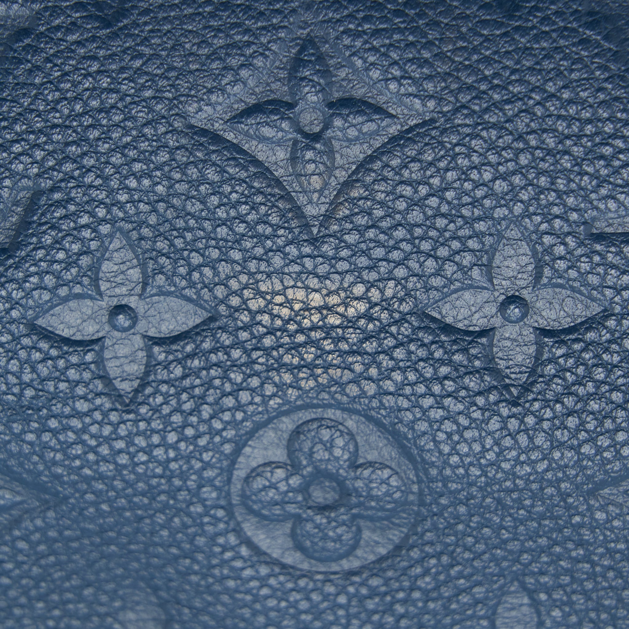 LOUIS VUITTON LUMINEUSE PM MONOGRAM EMPREINTE NAVY GHW