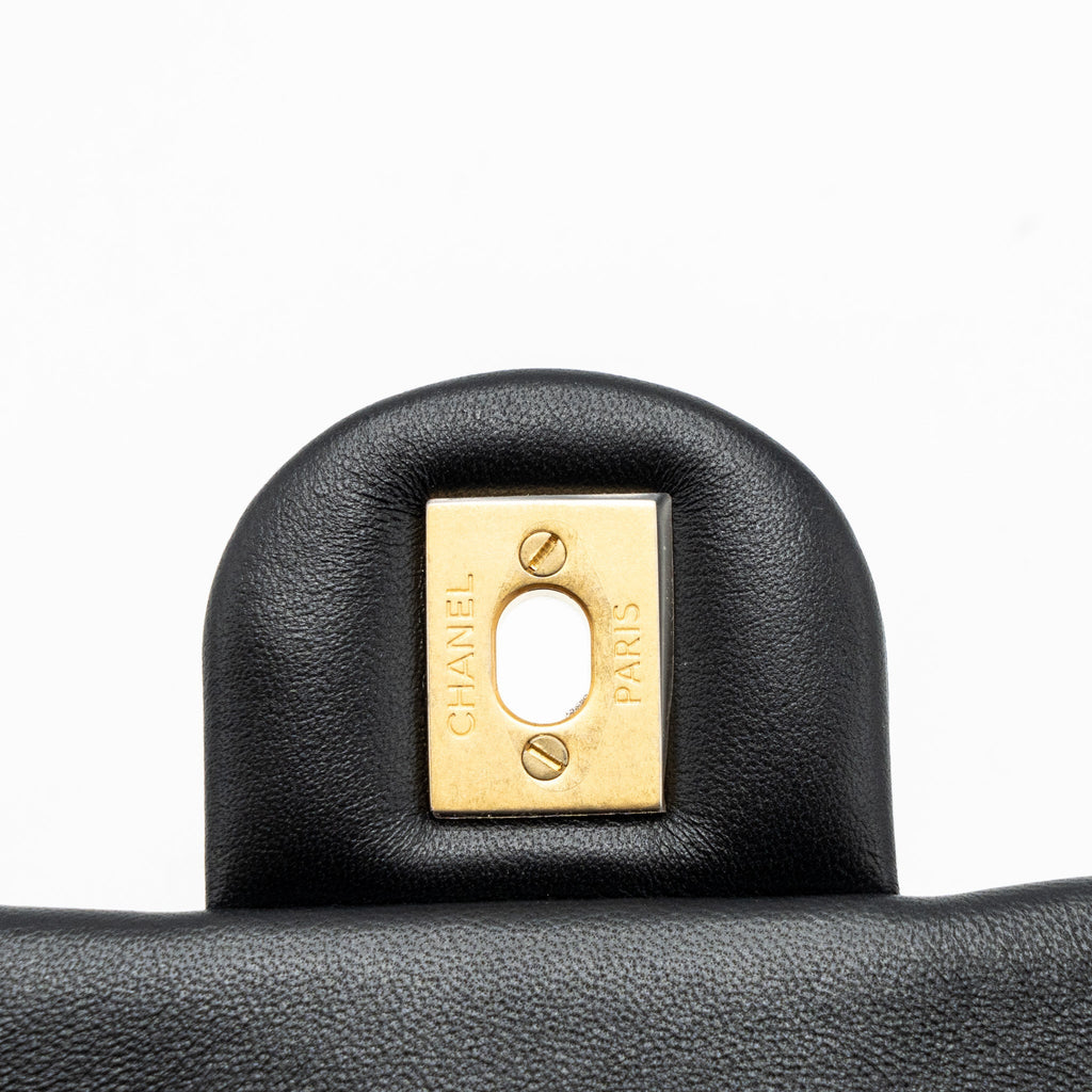 CHANEL 23K PEARL CRUSH MINI SQUARE FLAP BAG LAMBSKIN BLACK GHW (MICROCHIP)