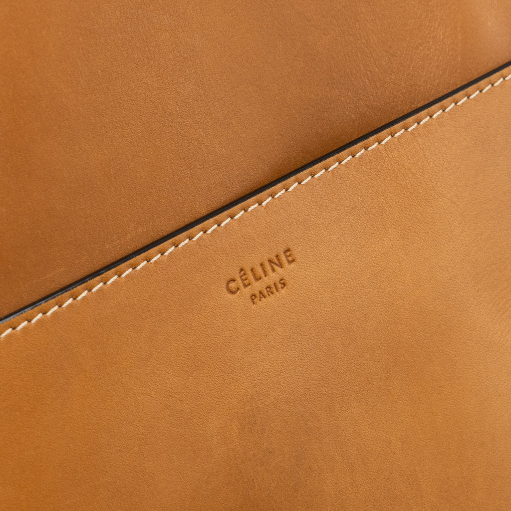 CELINE SANGLE BUCKET BAG LEATHER BROWN GHW