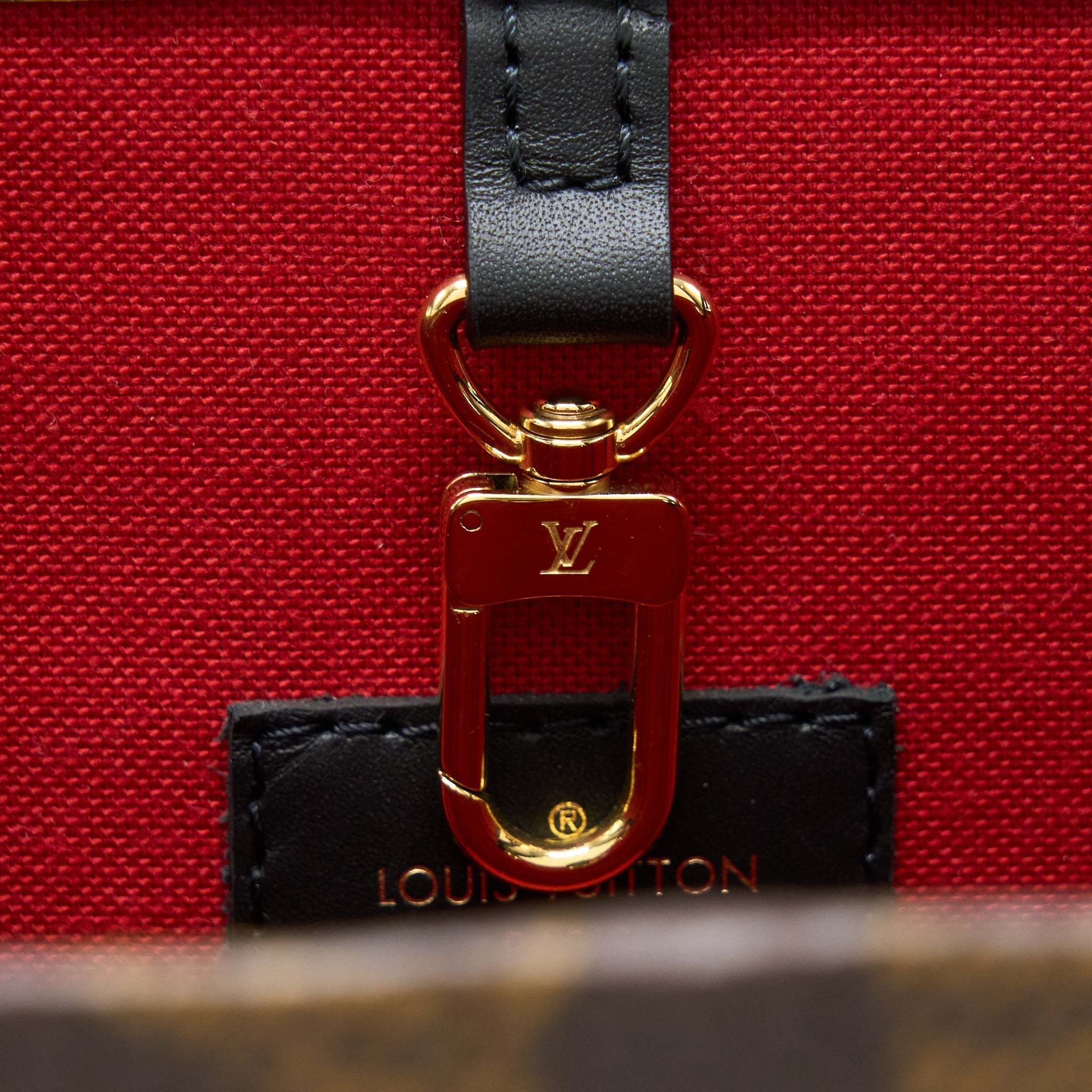 LOUIS VUITTON ON THE GO MM MONOGRAM CANVAS GHW