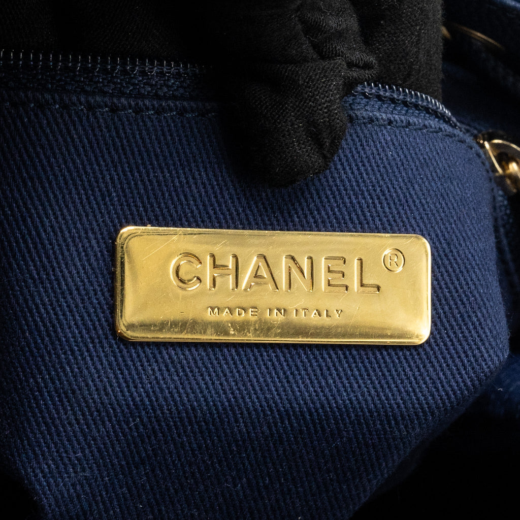 CHANEL TOP HANDLE DRAWSTRING BUCKET BAG CAVIAR NAVY  GHW