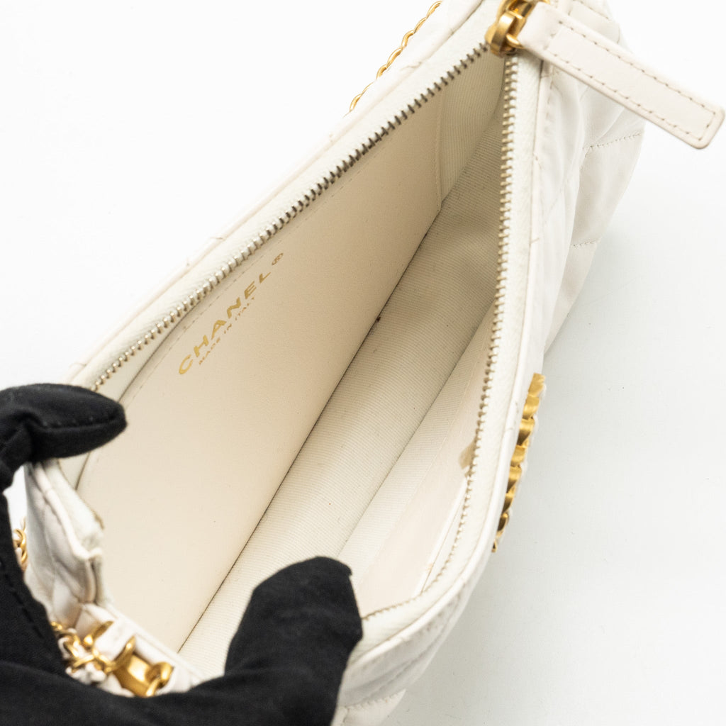 CHANEL 23K HOBO SHOULDER BAG CALFSKIN WHITE GHW (MICROCHIP)