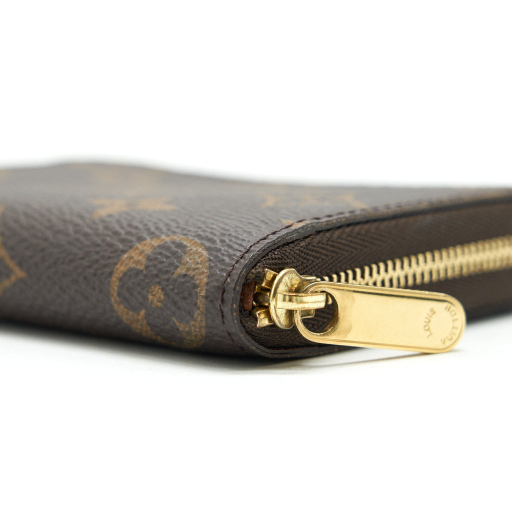 LOUIS VUITTON ZIPPY COIN PURSE MONOGRAM CANVAS
