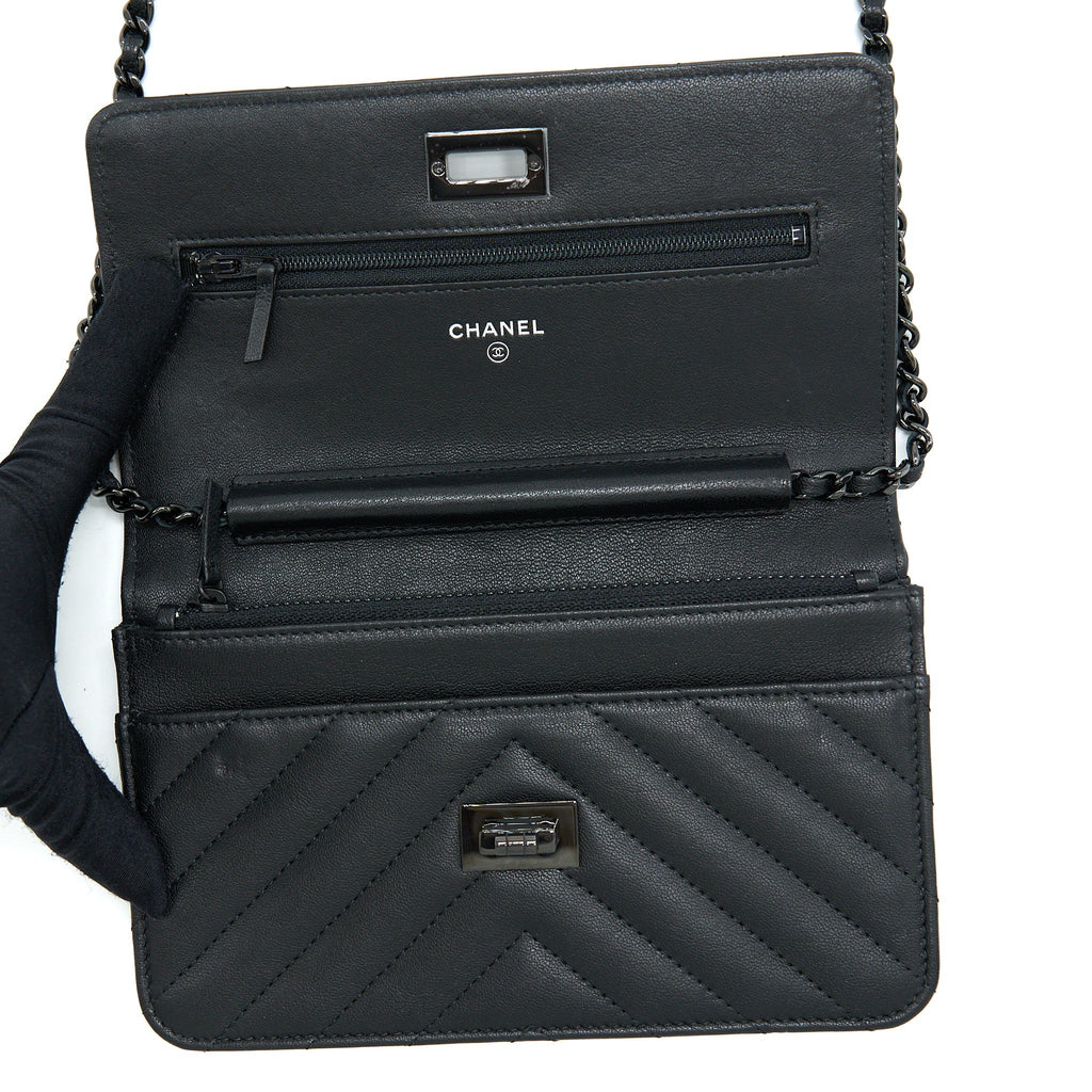 CHANEL 2.55 SO BLACK WALLET ON CHAIN CALFSKIN WITH BLACK HARDWARE