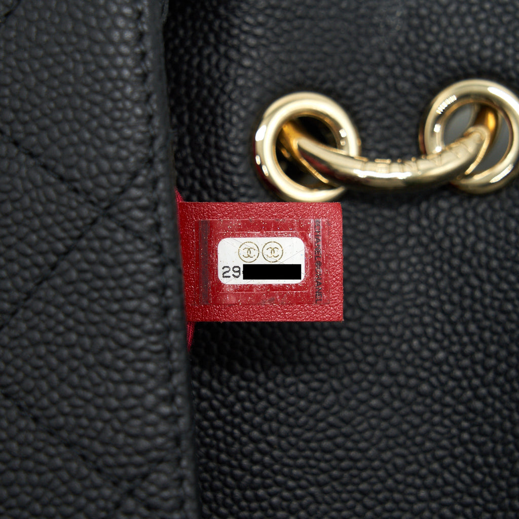 CHANEL CAVIAR QUILTED FLAP BAG WITH HANDLE AND CHAIN BLACK LGHW