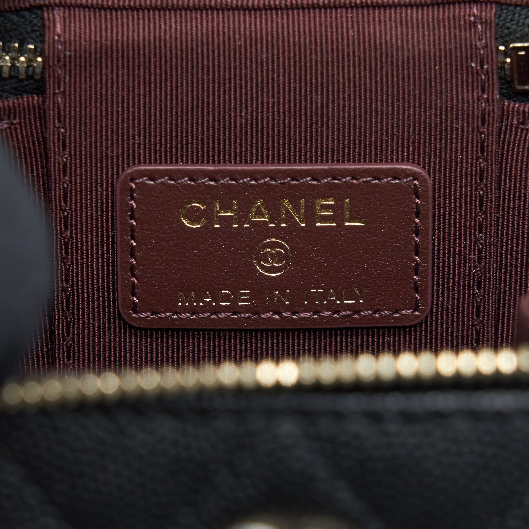 CHANEL MINI VANIFY CHAIN CAVIAR BLACK LGHW