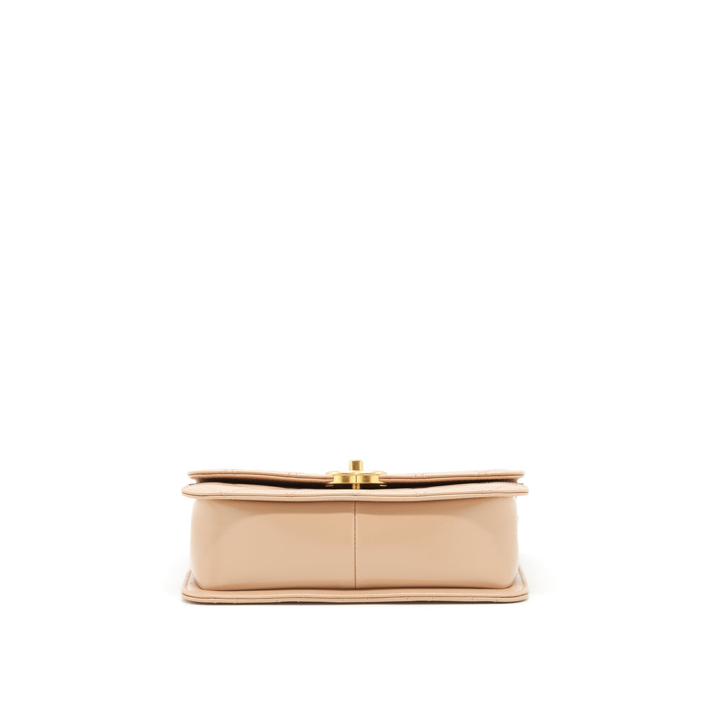 CHANEL 21A GOLD CRUSH FLAP BAG CALFSKIN BEIGE GHW